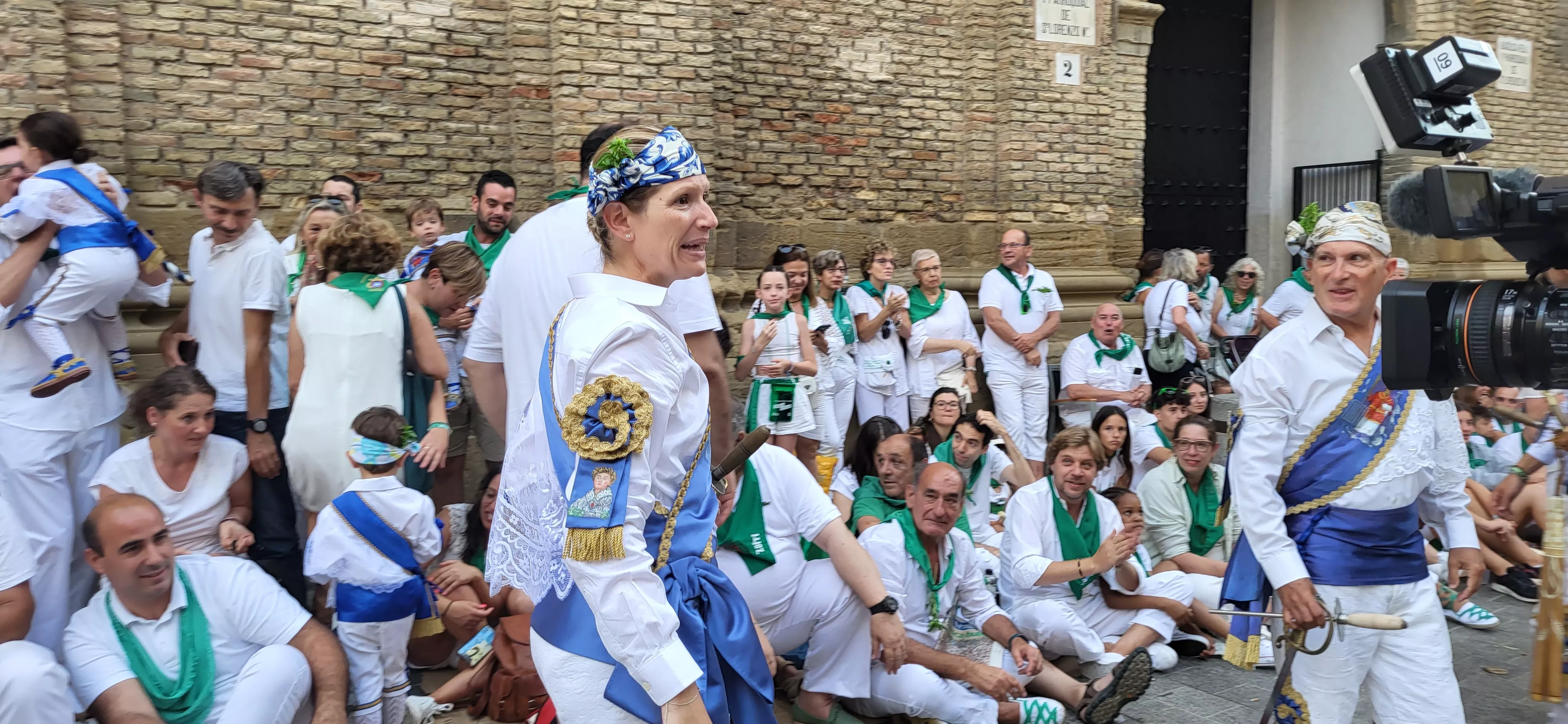 Primer baile de los Danzantes ante la basílica de San Lorenzo en 2023. Foto: Mercedes Manterola