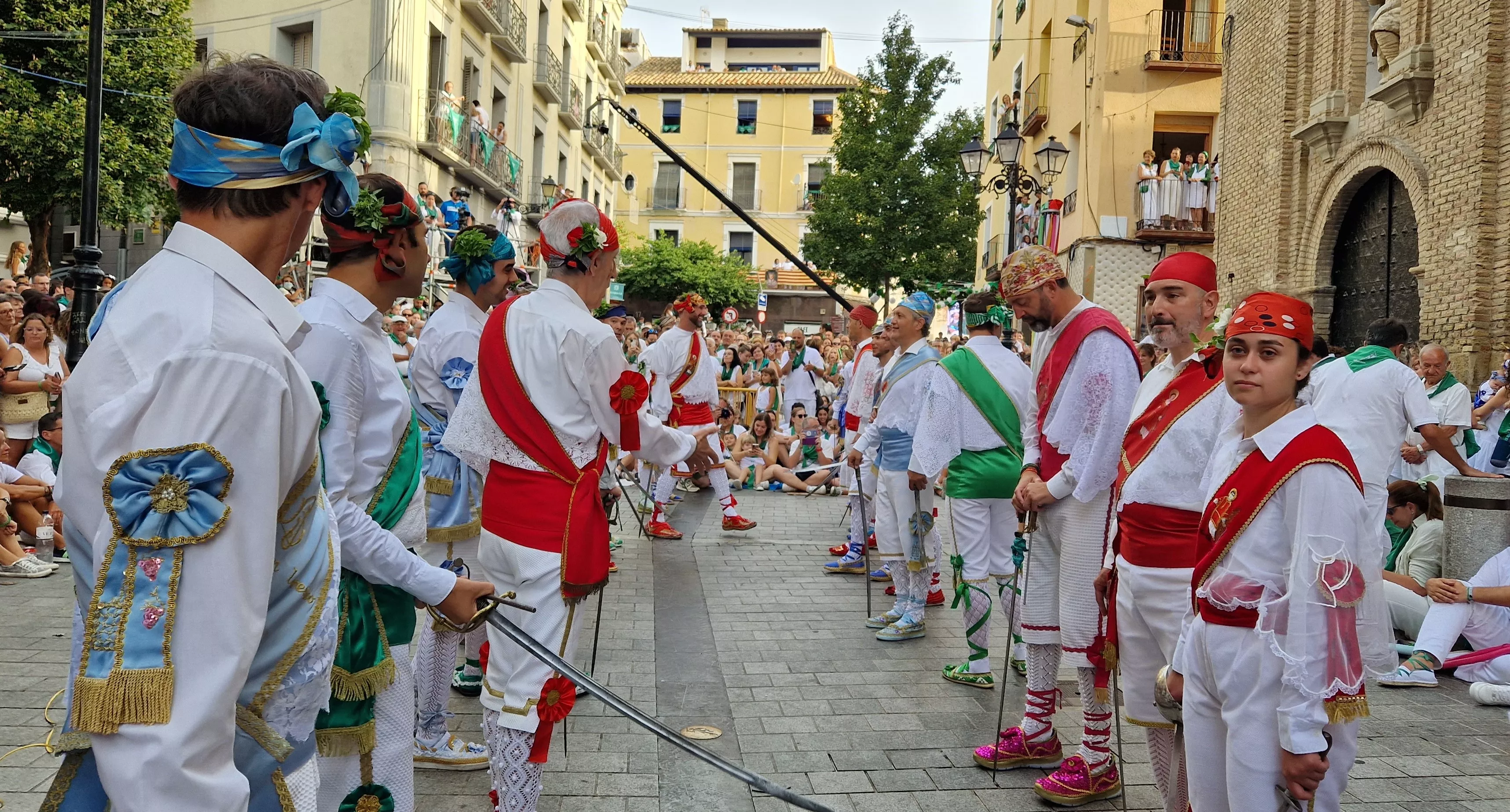 Primer baile de los Danzantes ante la basílica de San Lorenzo en 2023. Foto: Myriam Martínez