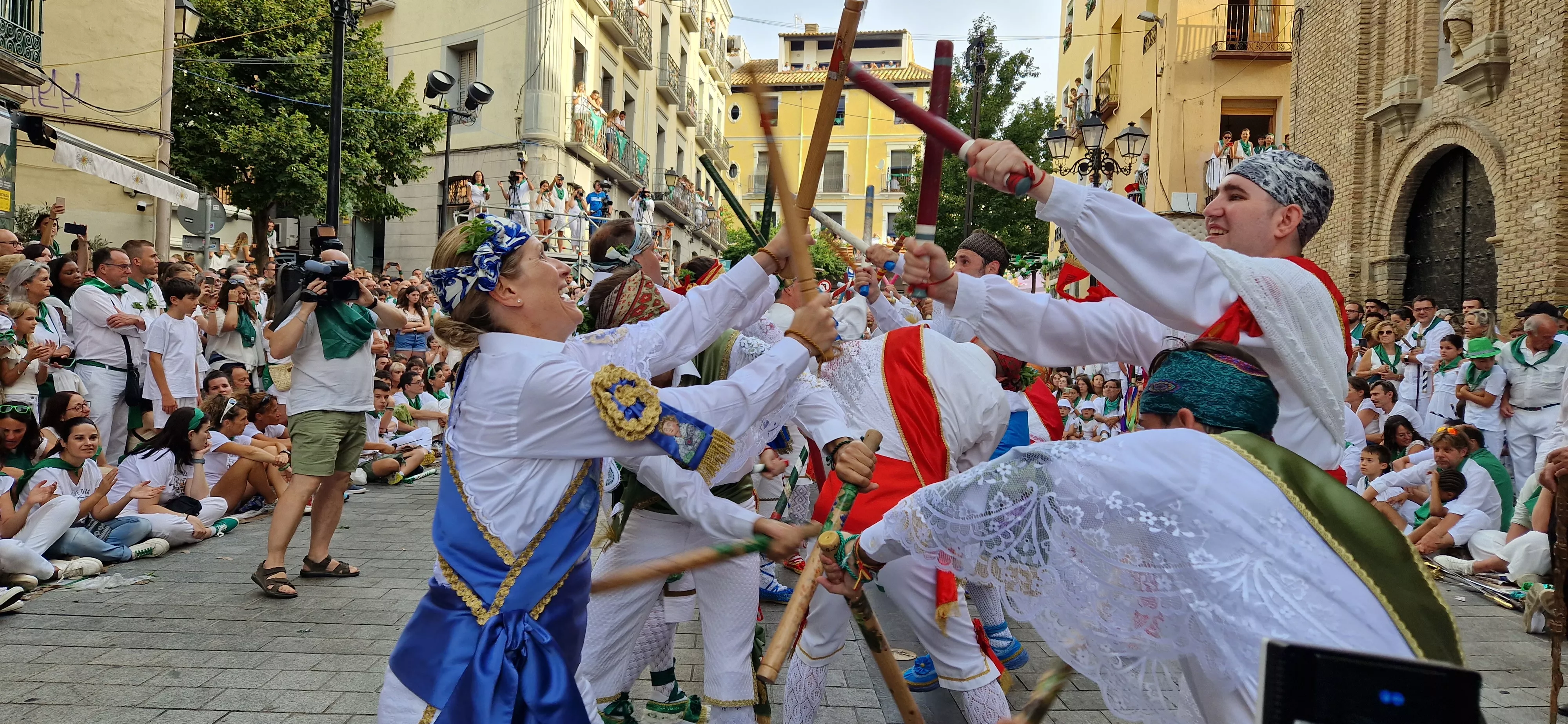 Primer baile de los Danzantes ante la basílica de San Lorenzo en 2023. Foto: Myriam Martínez