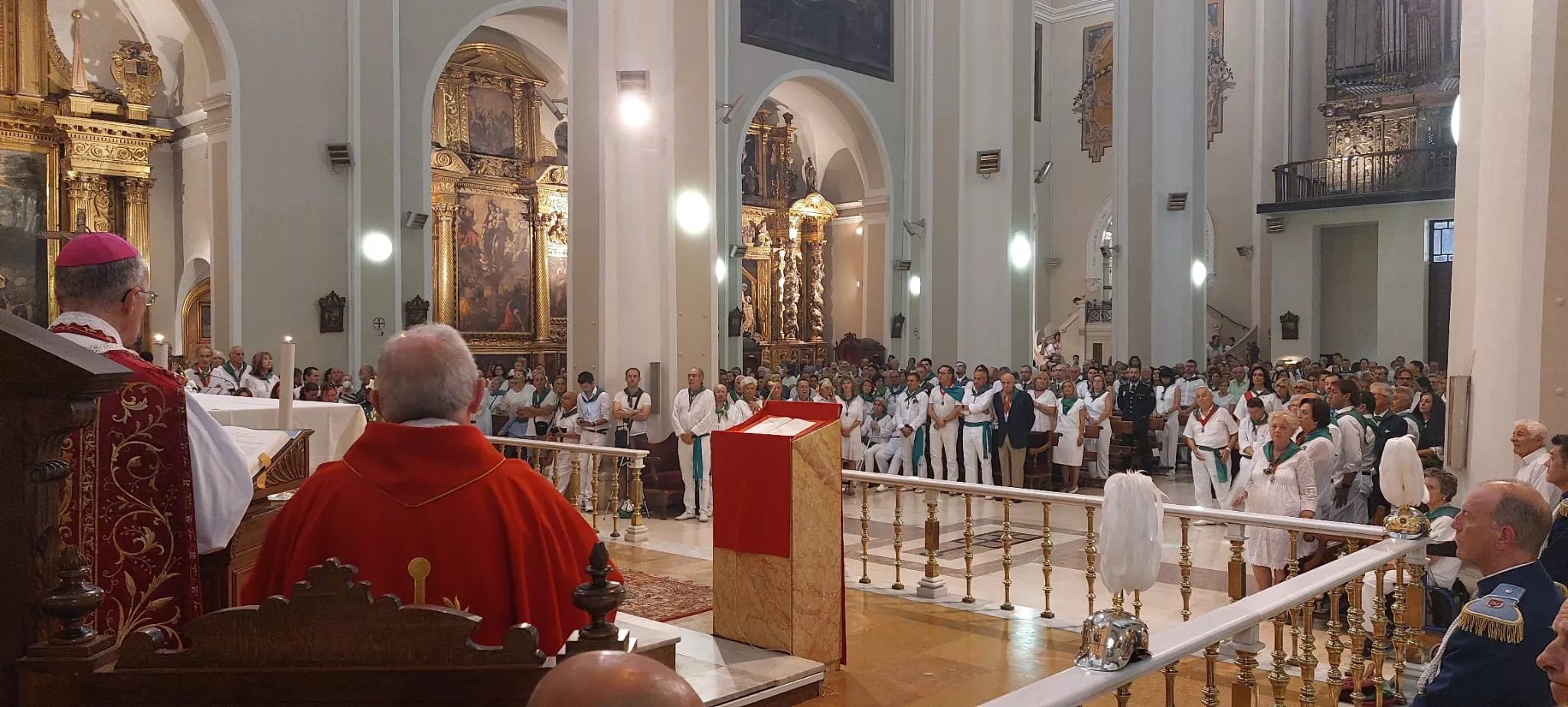 Misa de Pontifical por San Lorenzo en la Basílica de Huesca