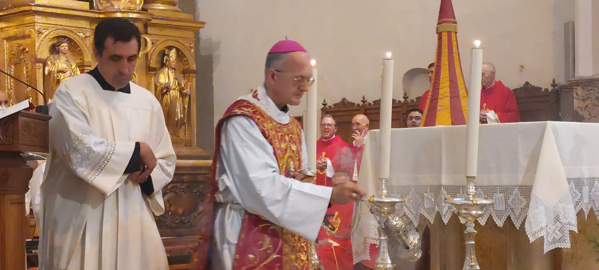 Misa de Pontifical por San Lorenzo en la Basílica de Huesca