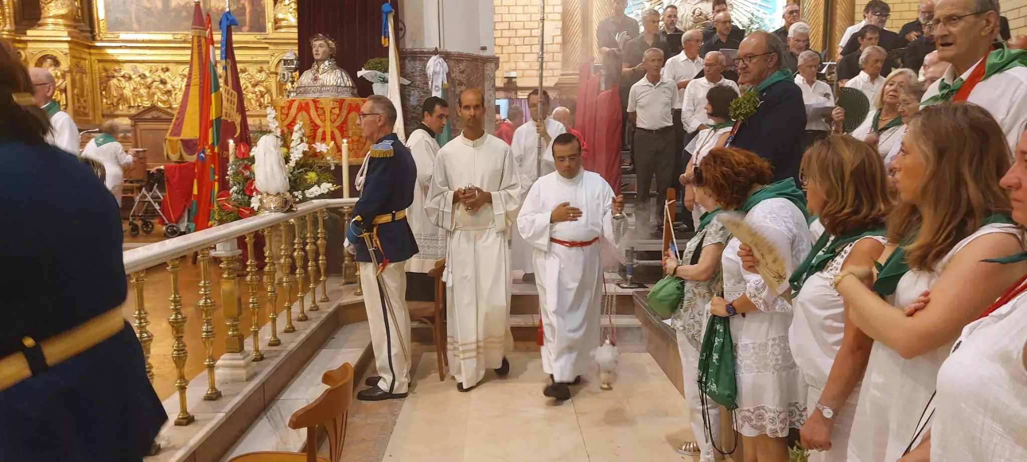 Misa de Pontifical por San Lorenzo en la Basílica de Huesca