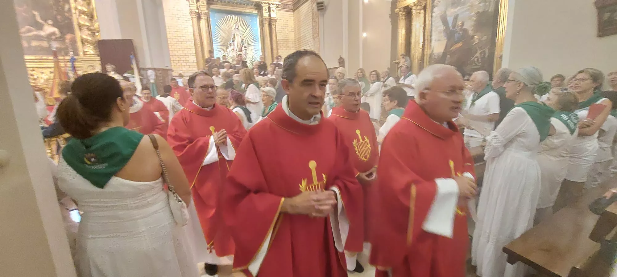 Misa de Pontifical por San Lorenzo en la Basílica de Huesca
