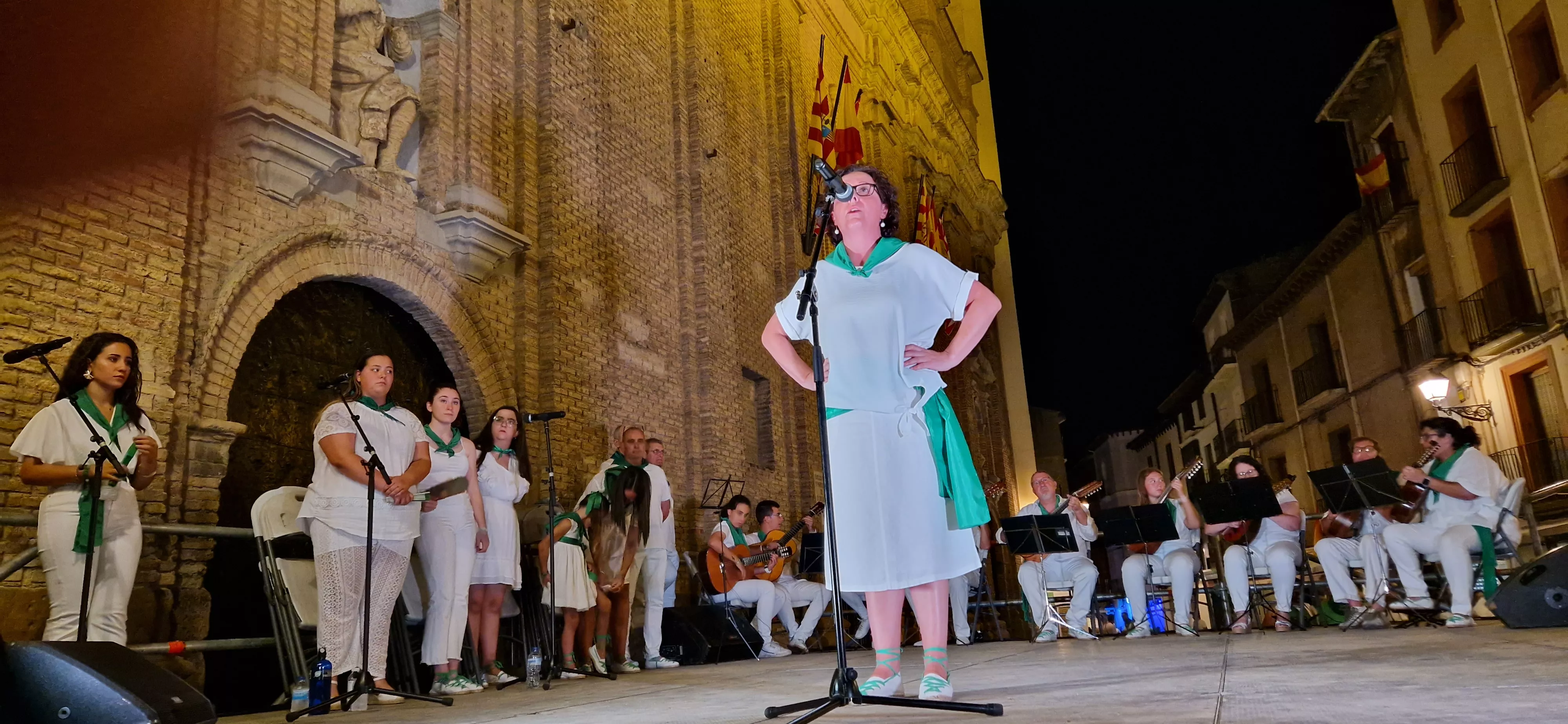Ronda al Santo. Estirpe de Aragonia. Foto Myriam Martínez