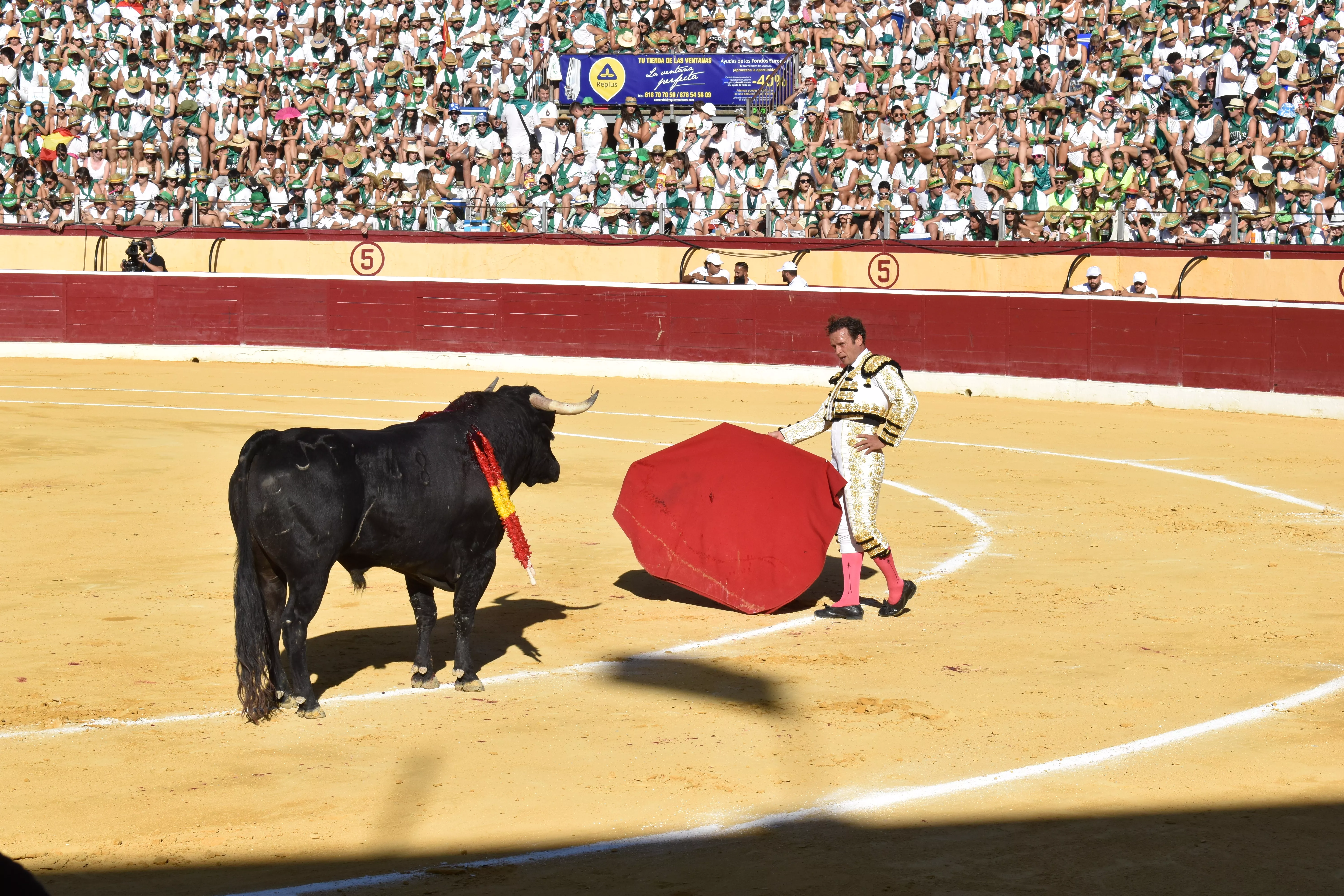 Primera corrida de toros de la Feria de La Albahaca. Foto: Carlos Jalle