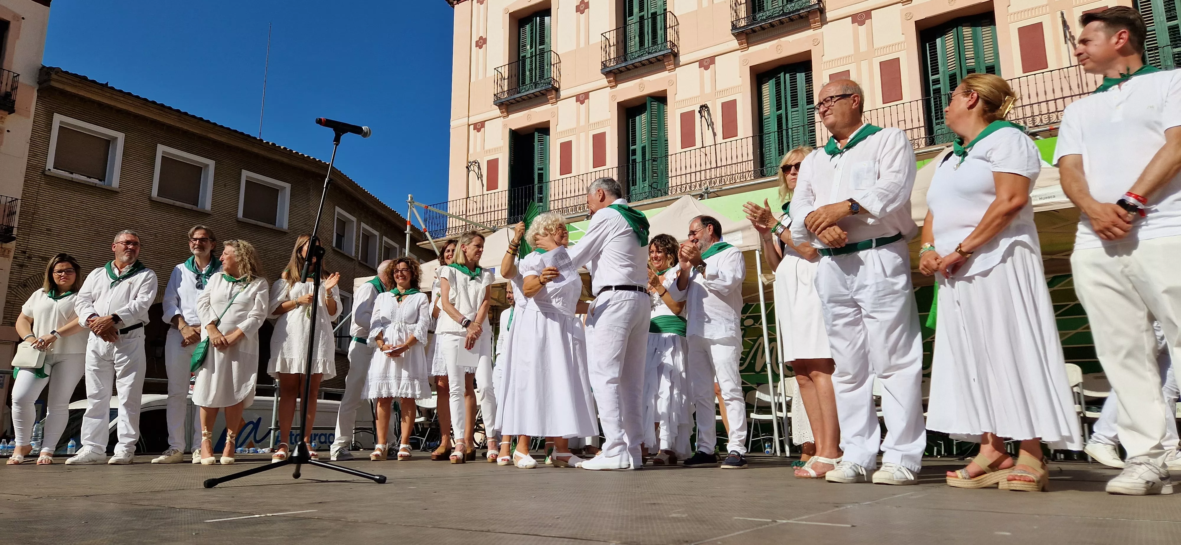 Homenaje a Rosa Casals en la Fiesta del Comercio. Foto Myriam Martínez