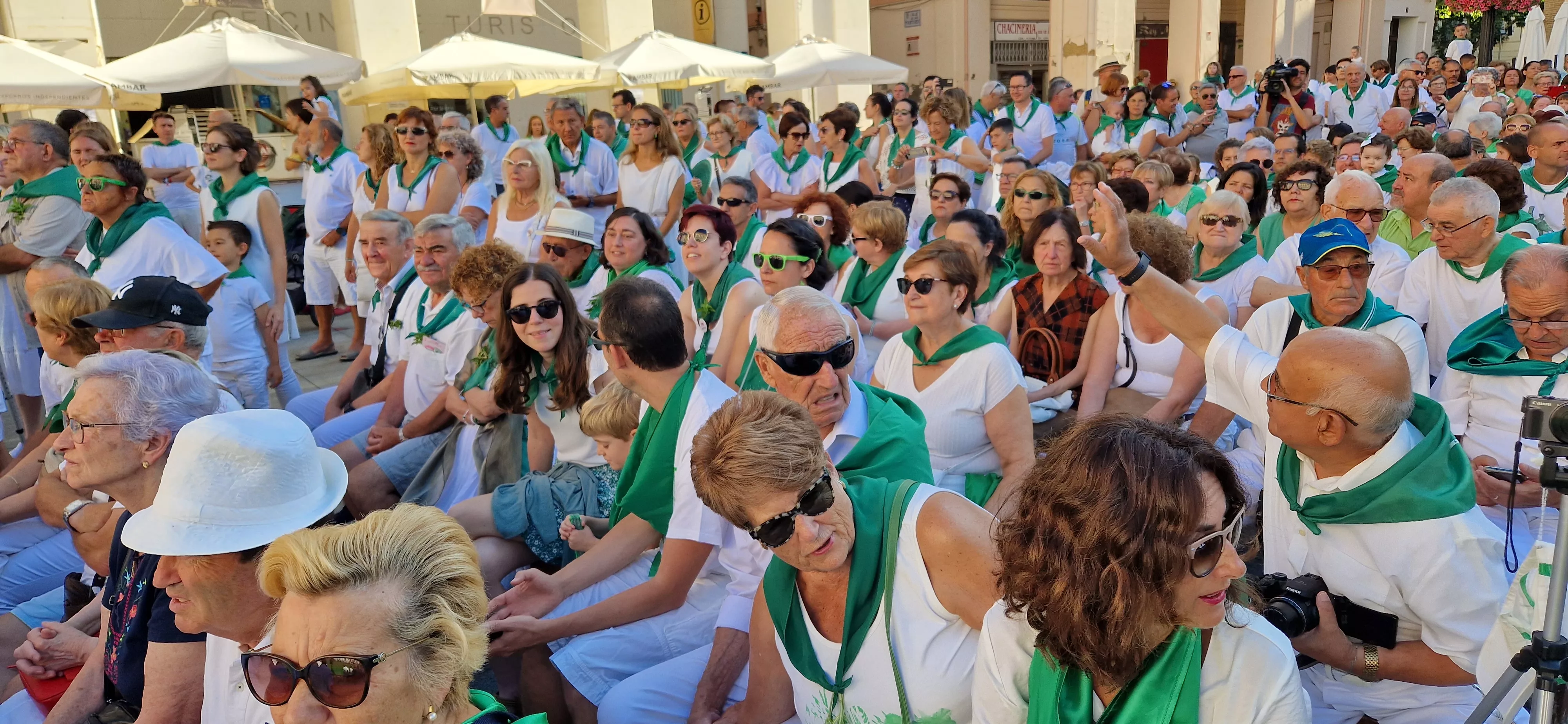 Homenaje a Rosa Casals en la Fiesta del Comercio. Foto Myriam Martínez