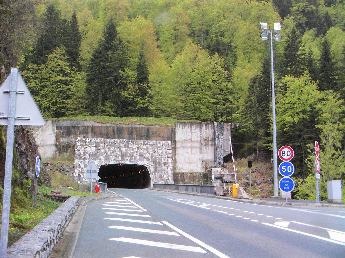 Entrada al túnel del Somport.