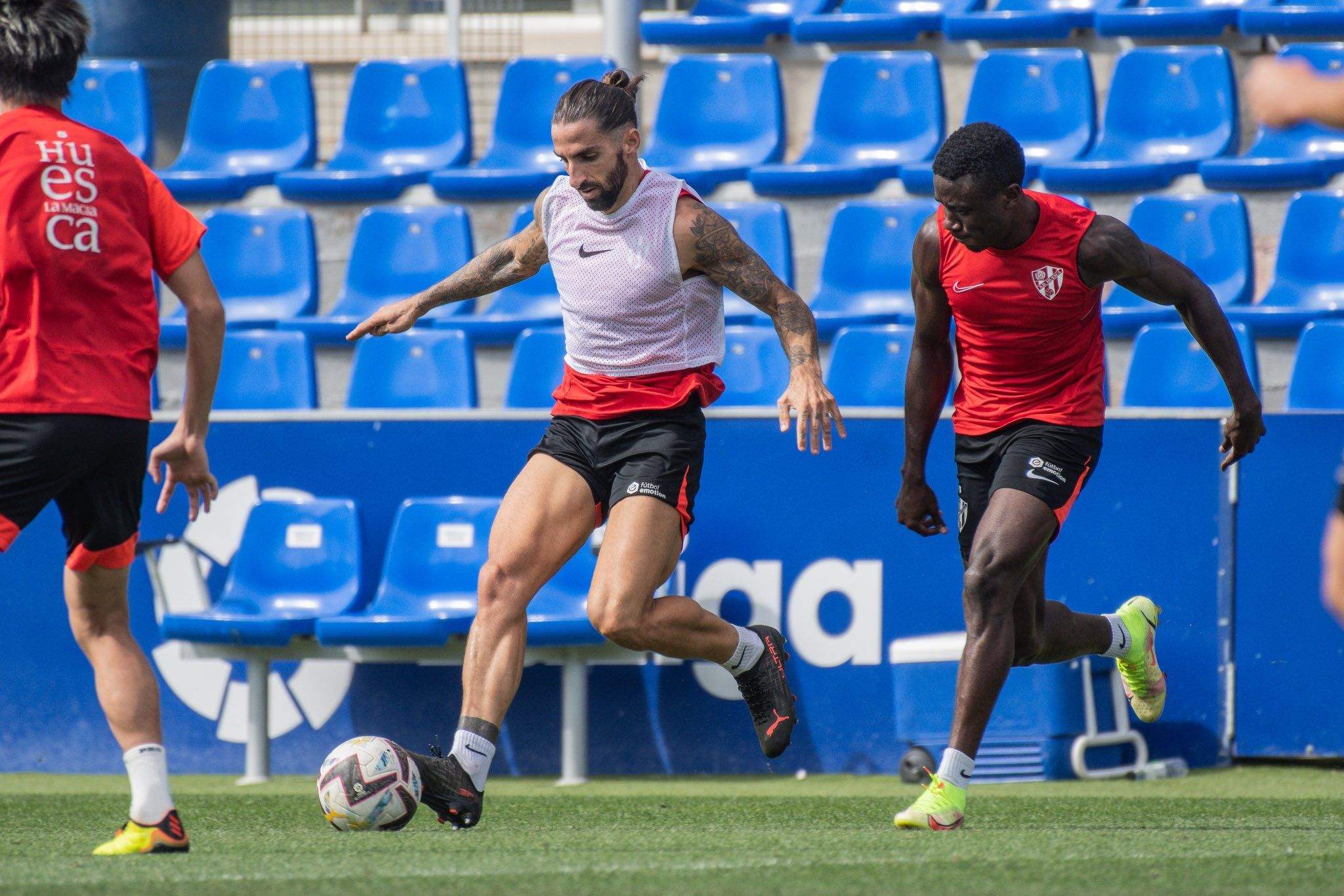 Marc Mateu en un entrenamiento de esta semana. Foto: SD Huesca