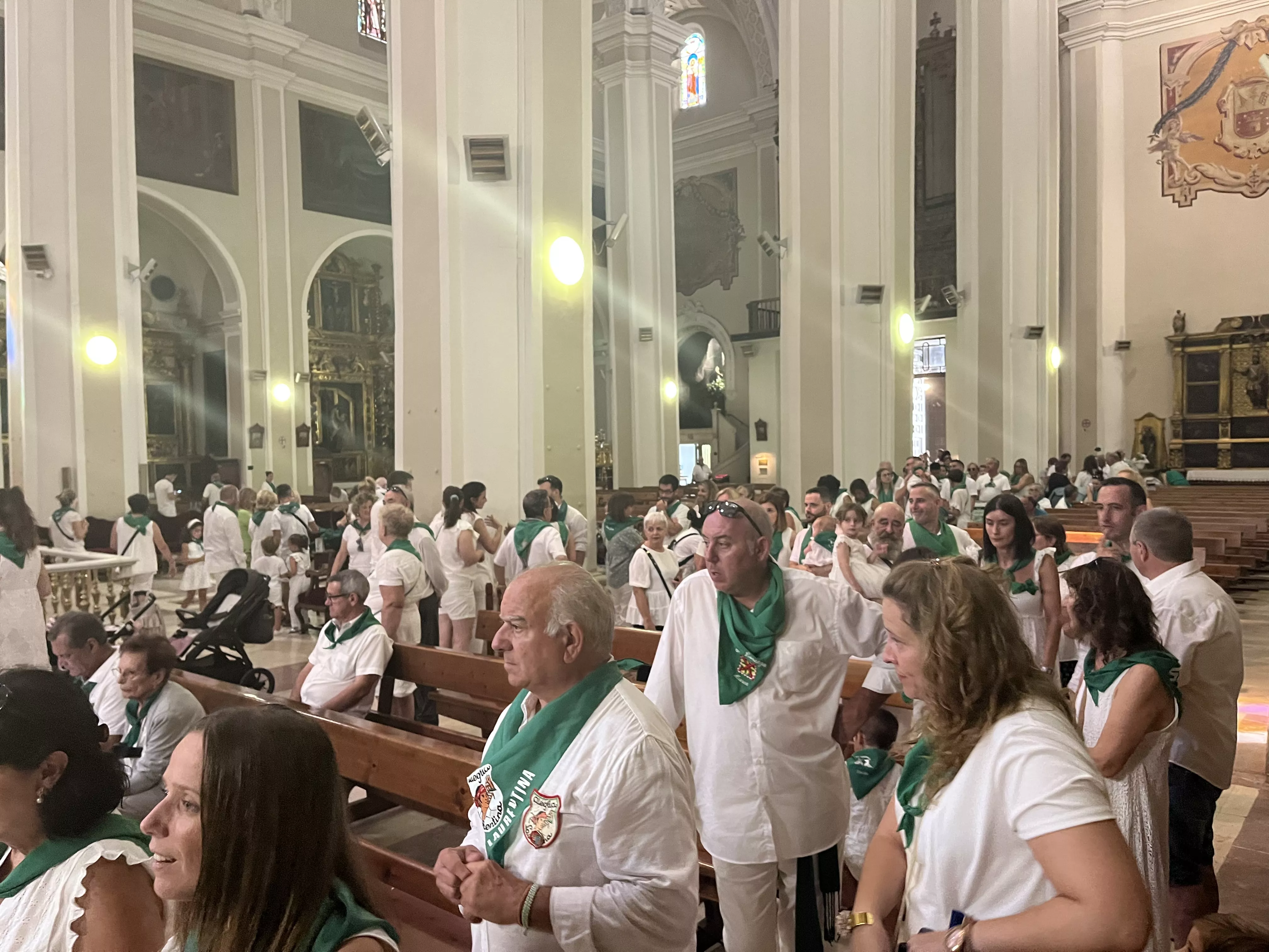 Presentación de niños y niñas a San Lorenzo. Foto: Mercedes Manterola