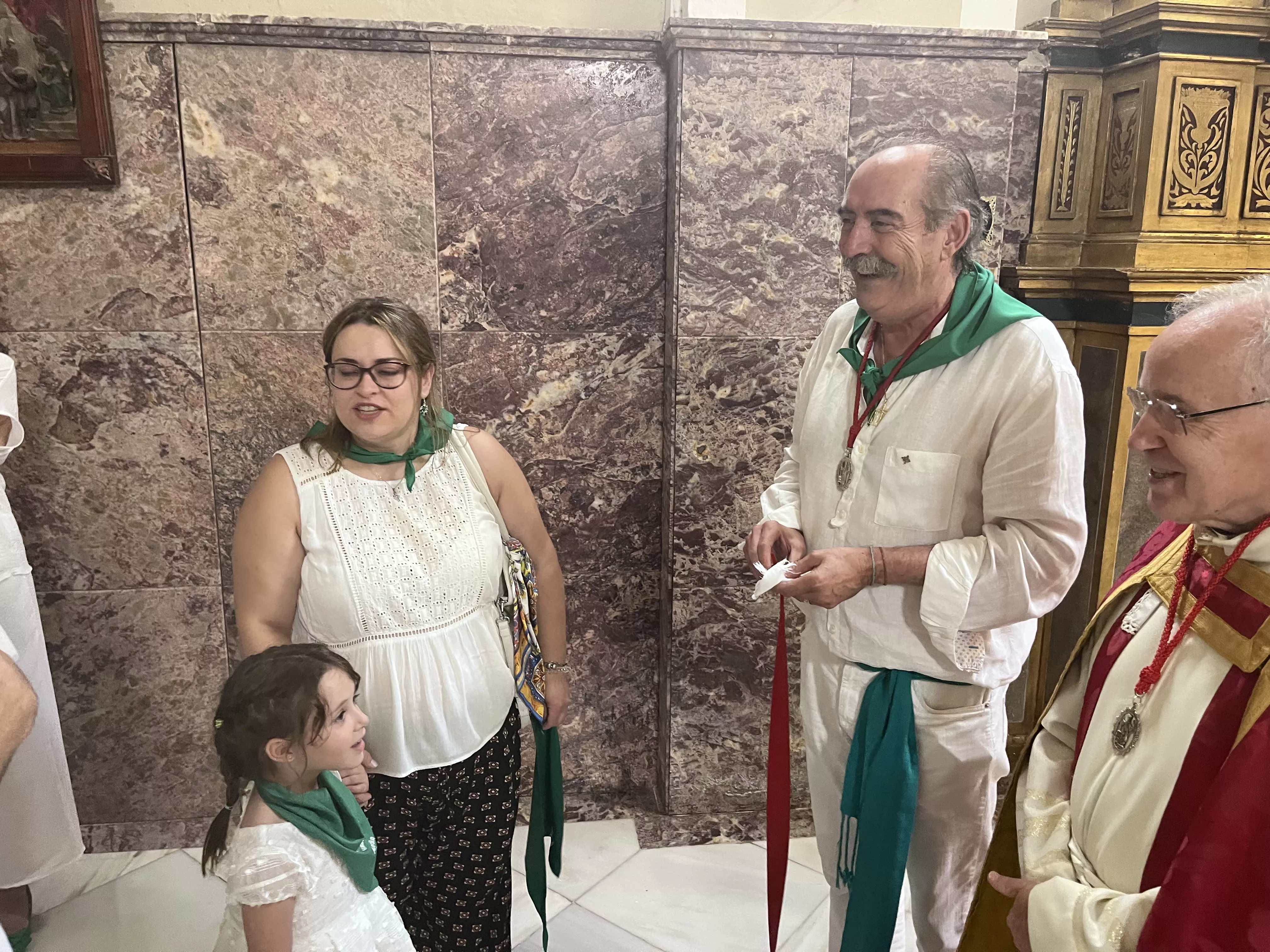 Presentación de niños y niñas a San Lorenzo. Foto: Mercedes Manterola