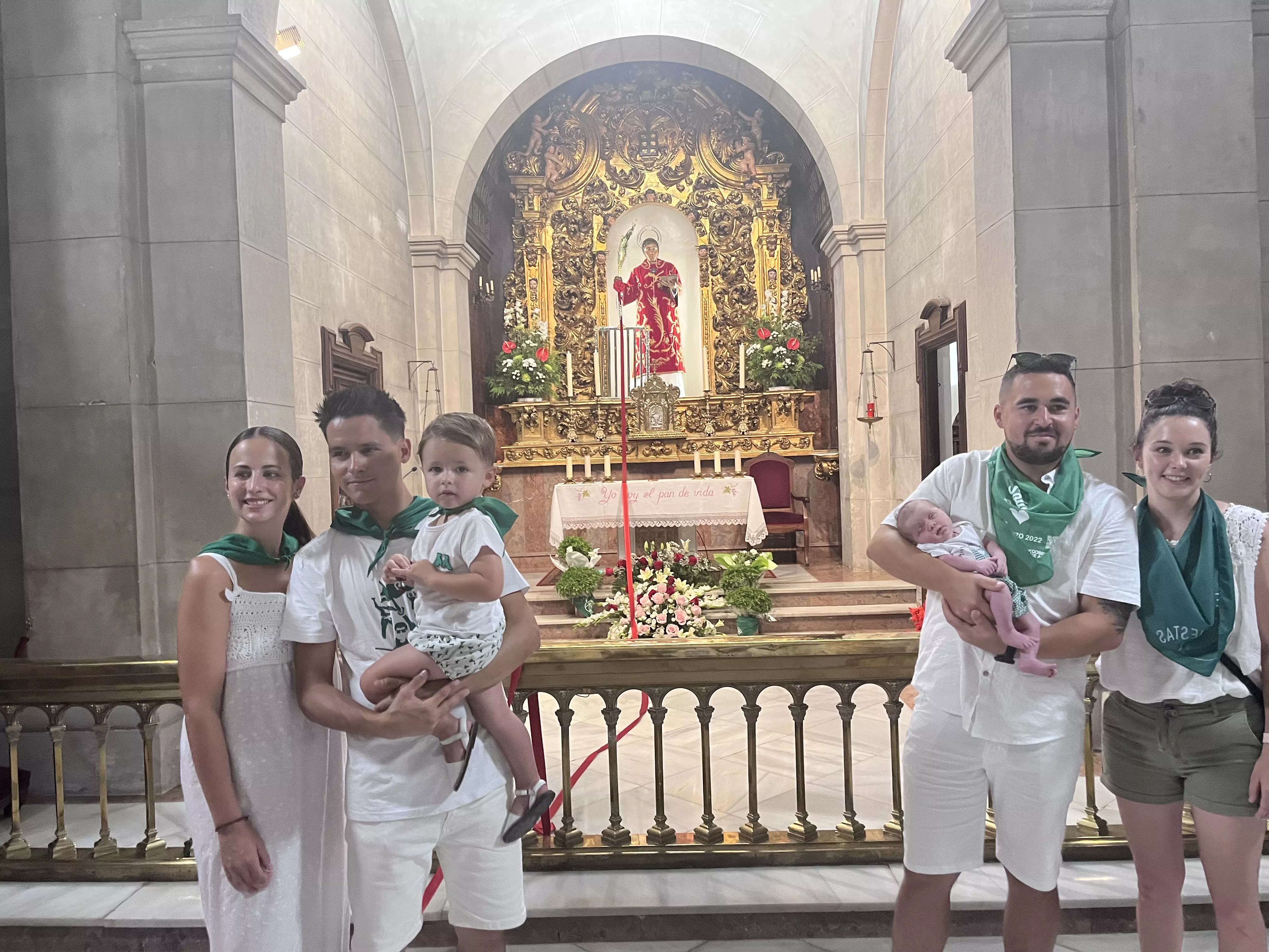 Presentación de niños y niñas a San Lorenzo. Foto: Mercedes Manterola