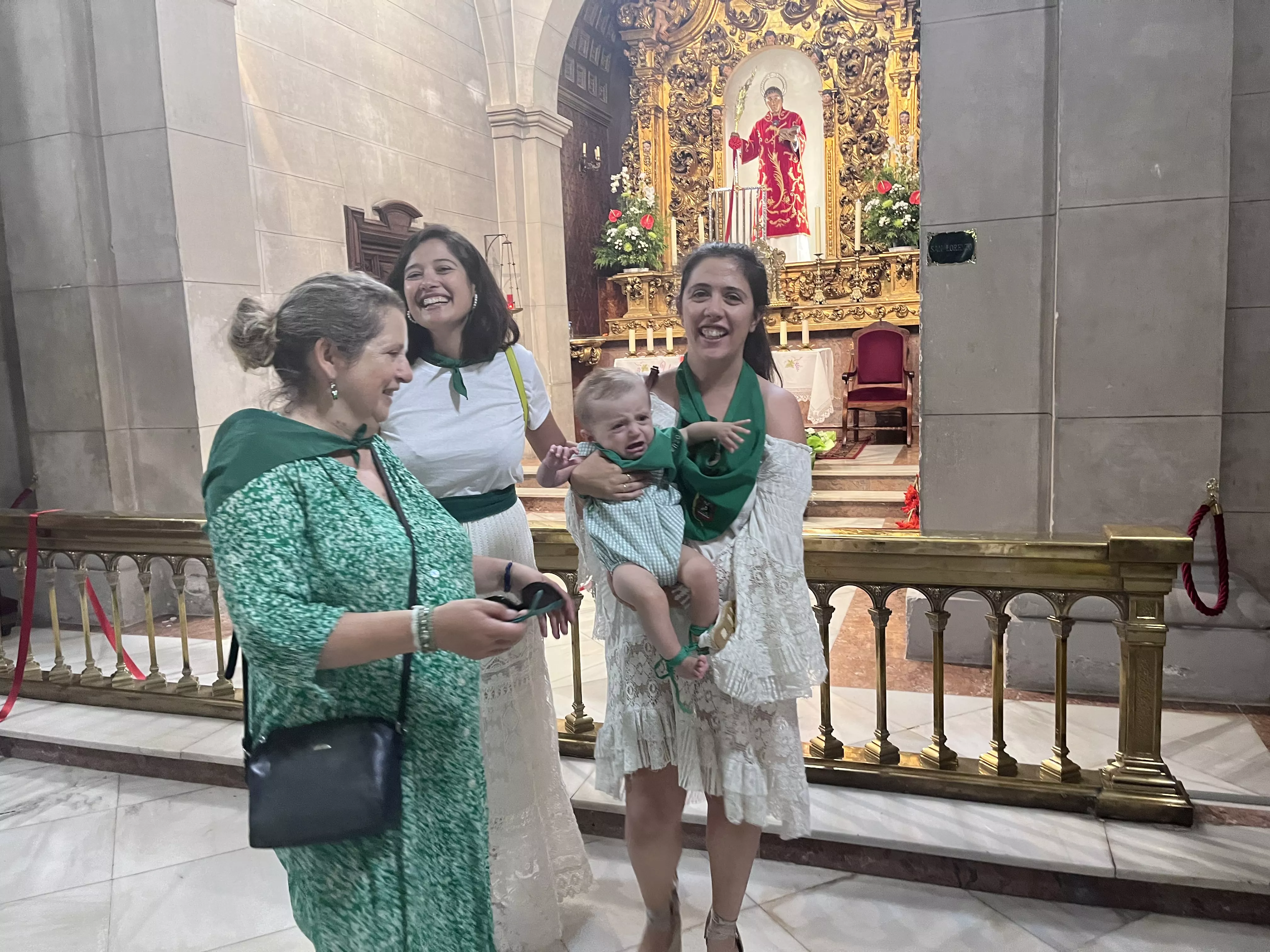 Presentación de niños y niñas a San Lorenzo. Foto: Mercedes Manterola