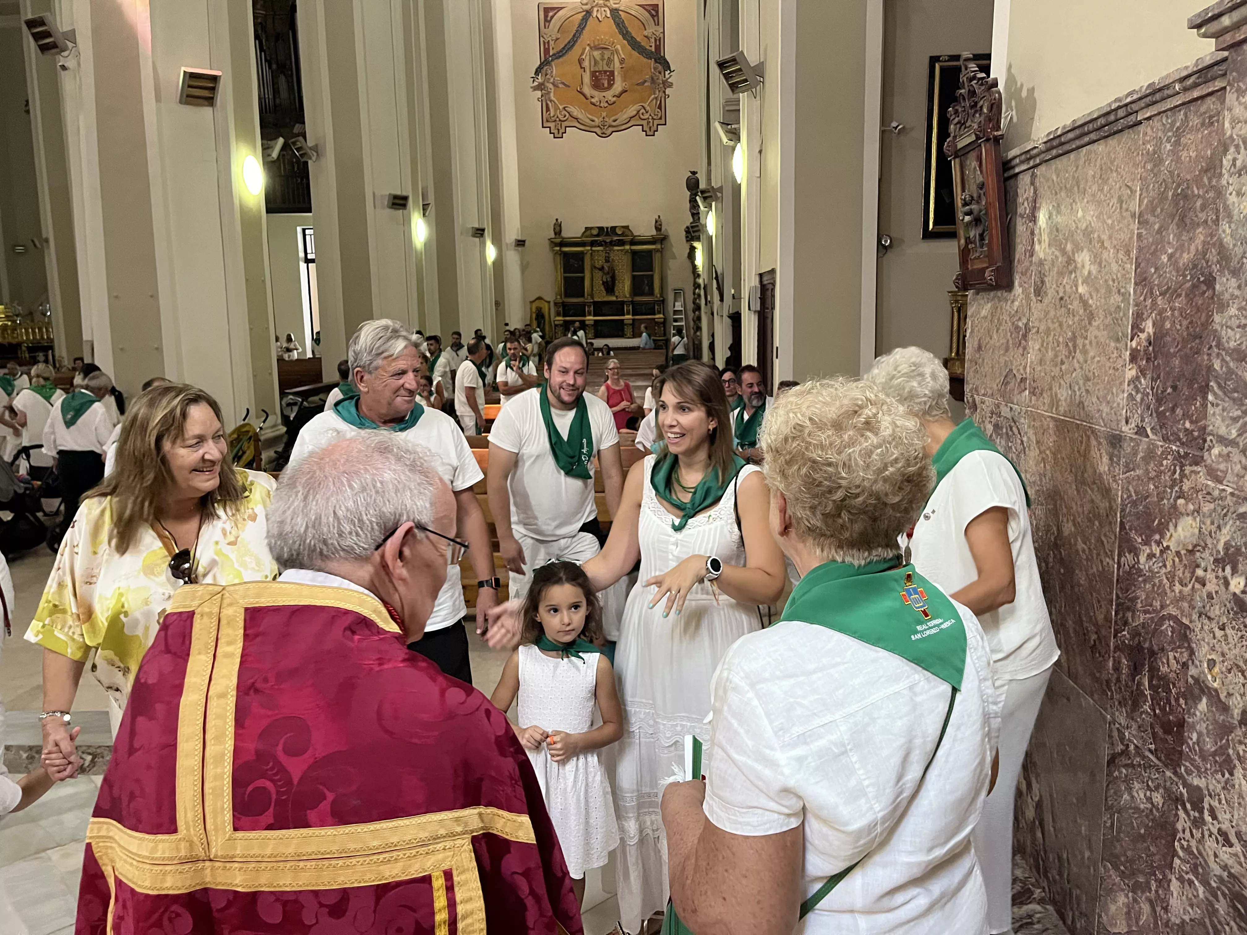 Presentación de niños y niñas a San Lorenzo. Foto: Mercedes Manterola
