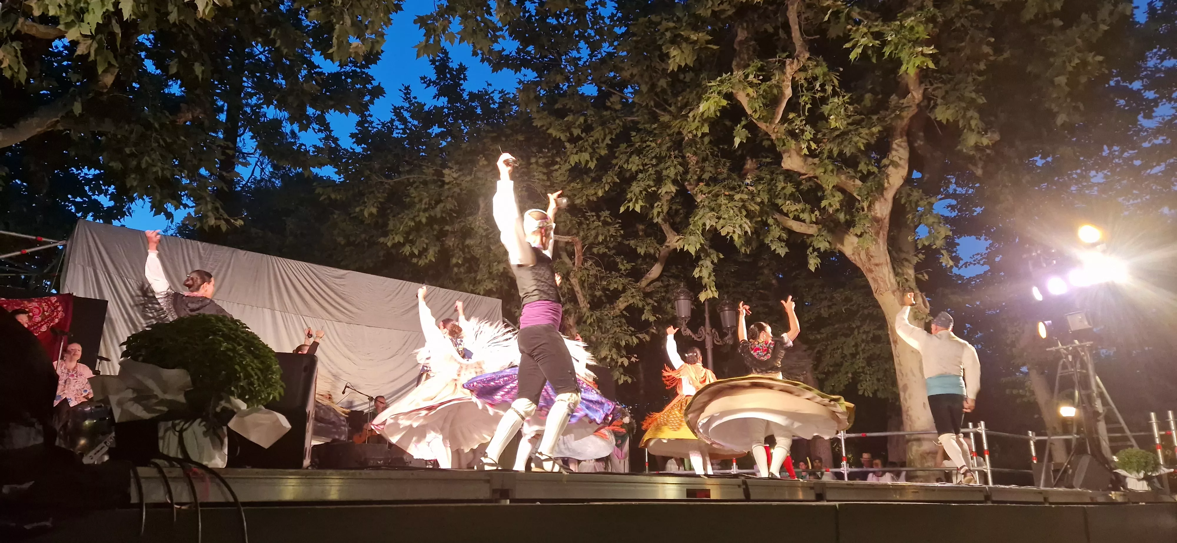 Actuación del grupo San Lorenzo. Foto Myriam Martínez