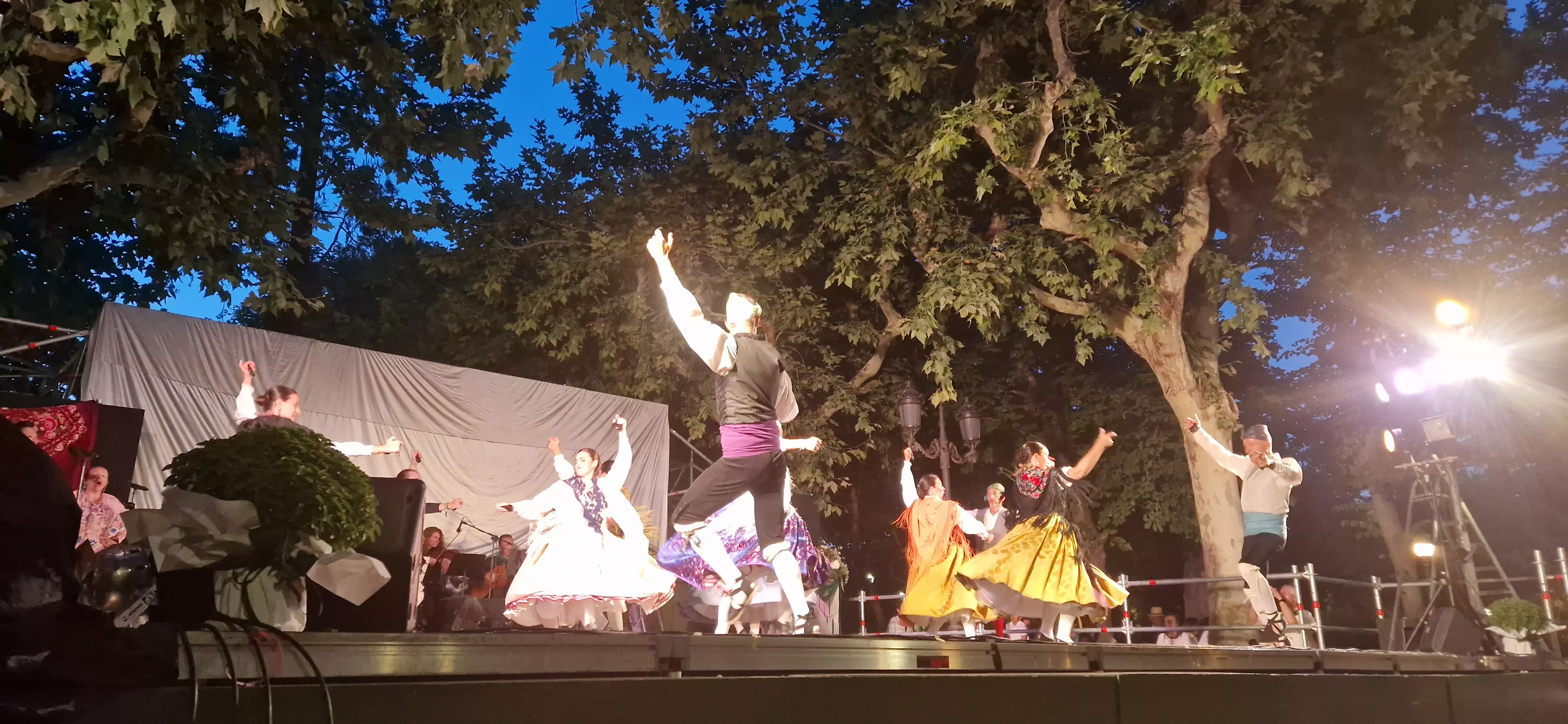 Actuación del grupo San Lorenzo. Foto Myriam Martínez