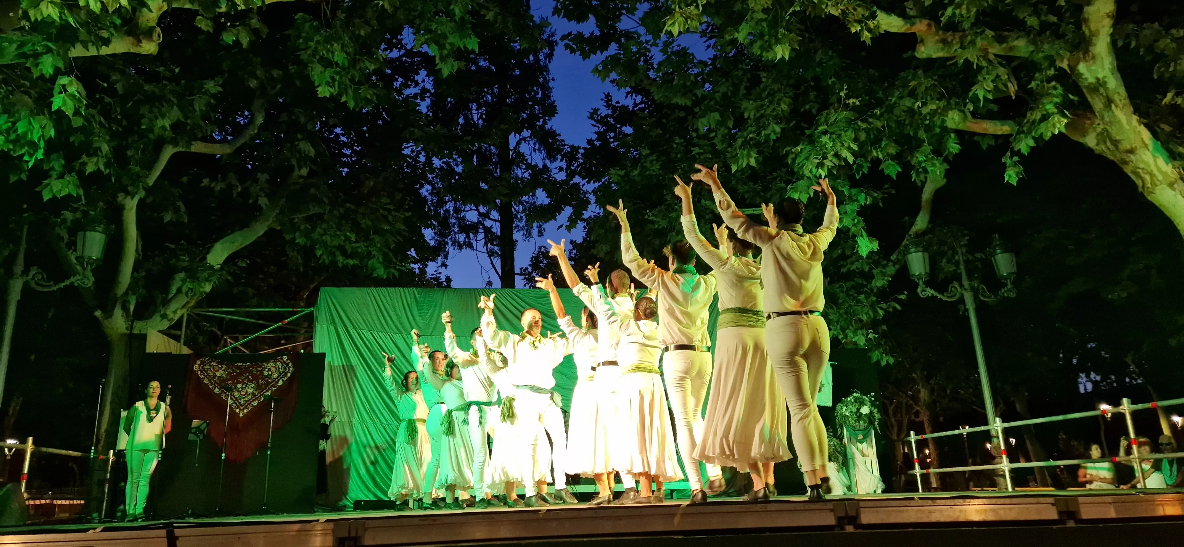 Actuación del grupo San Lorenzo. Foto Myriam Martínez