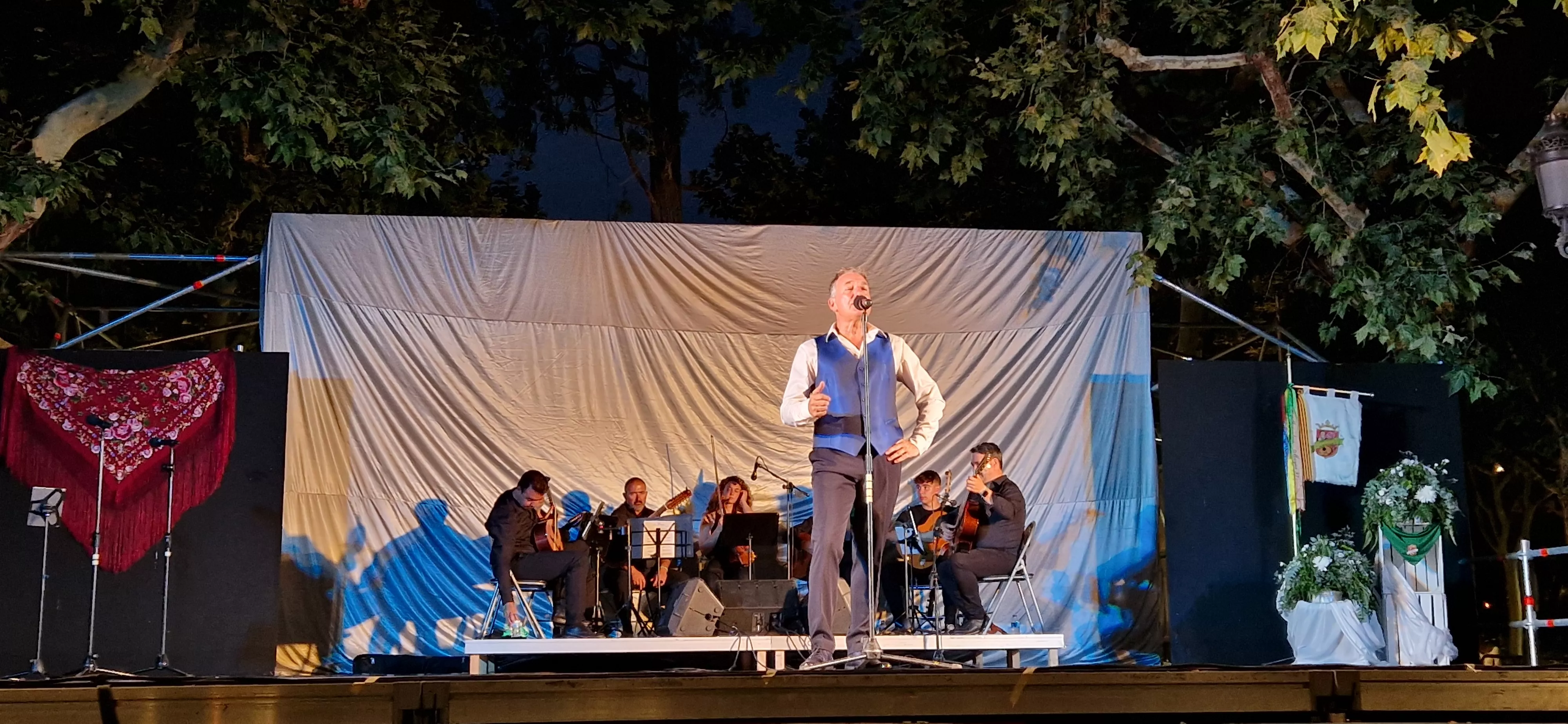 Actuación del grupo San Lorenzo. Foto Myriam Martínez