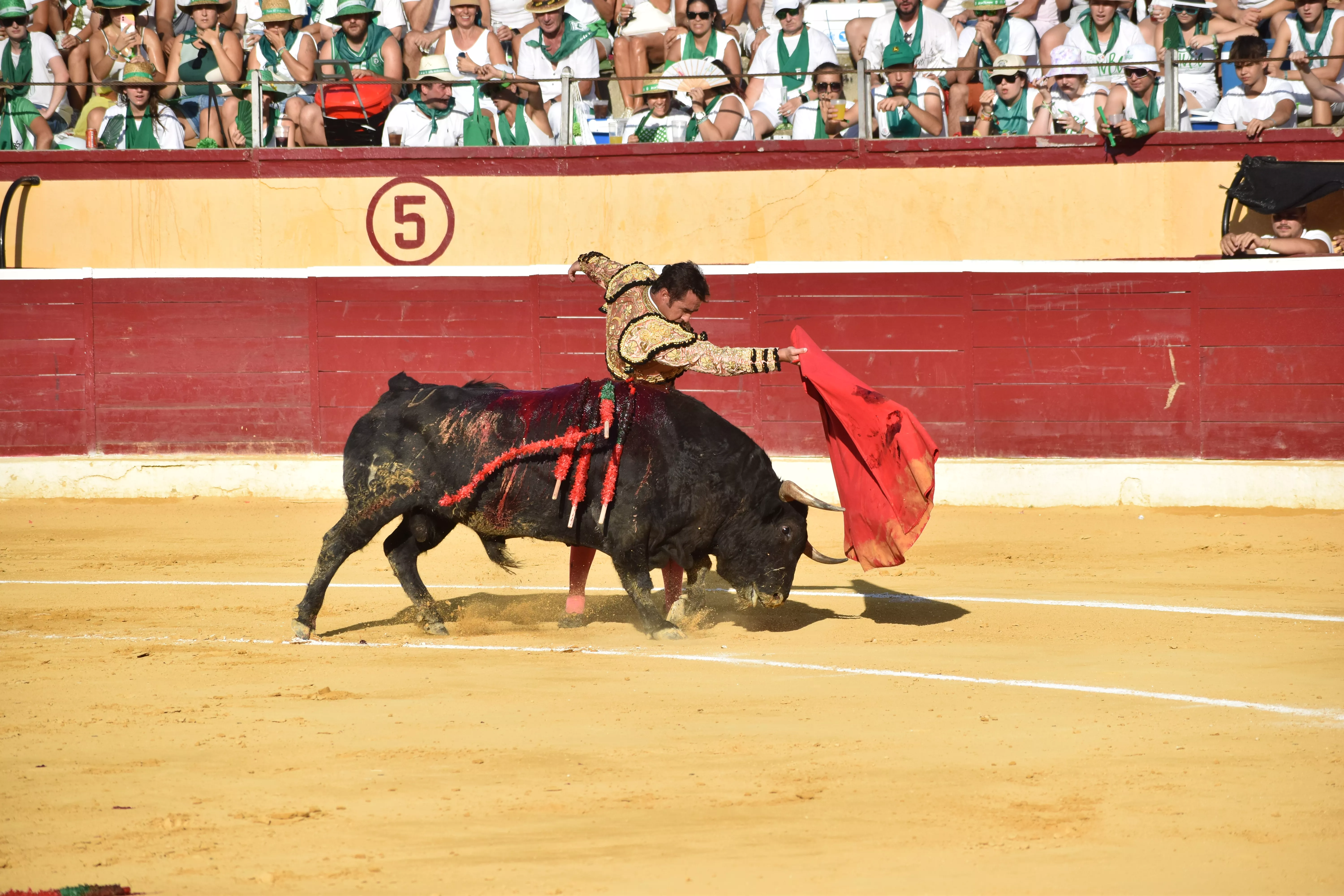 Tercera corrida de la Feria de La Albahaca 2023 de Huesca. Foto: Carlos Jalle