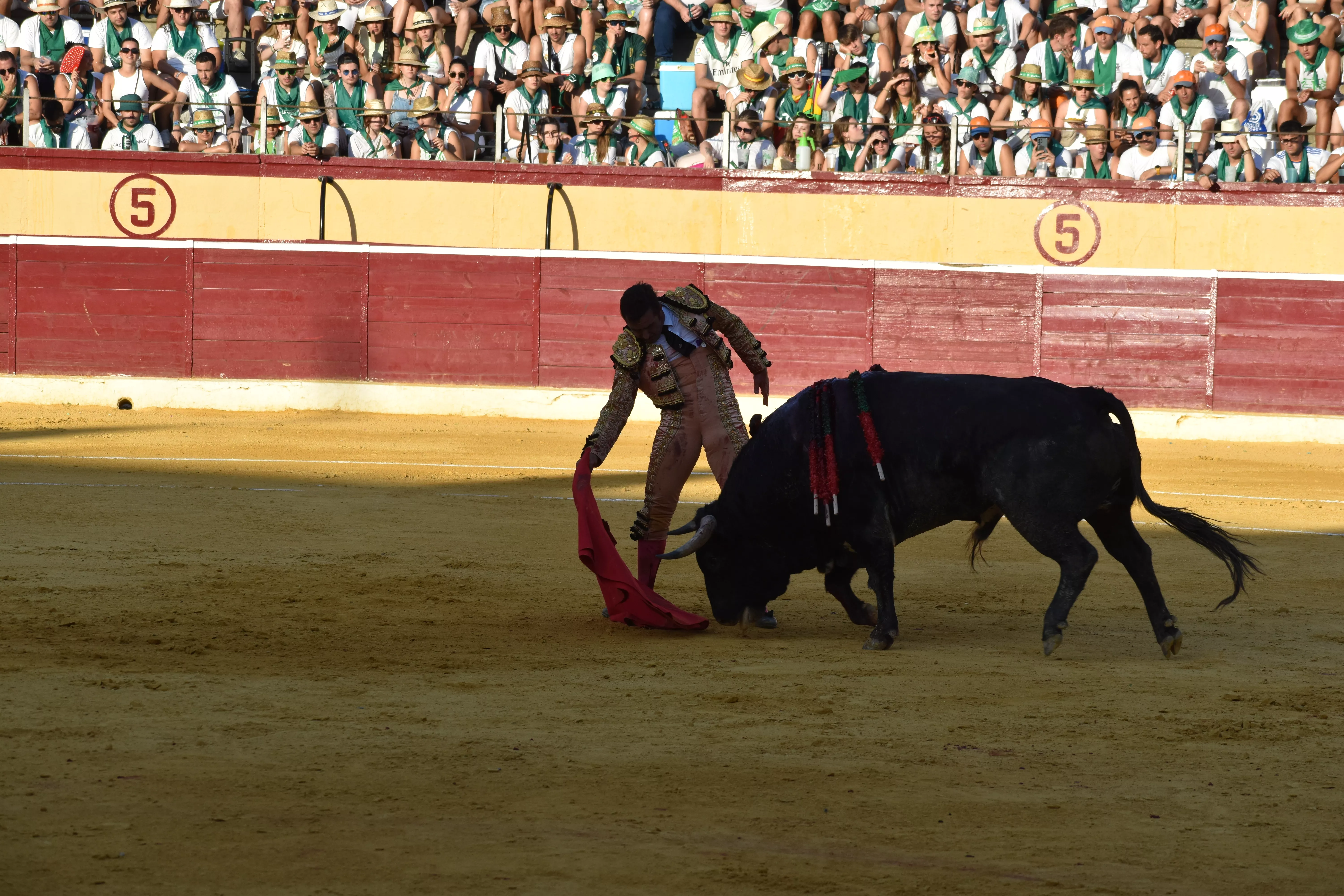Tercera corrida de la Feria de La Albahaca 2023 de Huesca. Foto: Carlos Jalle