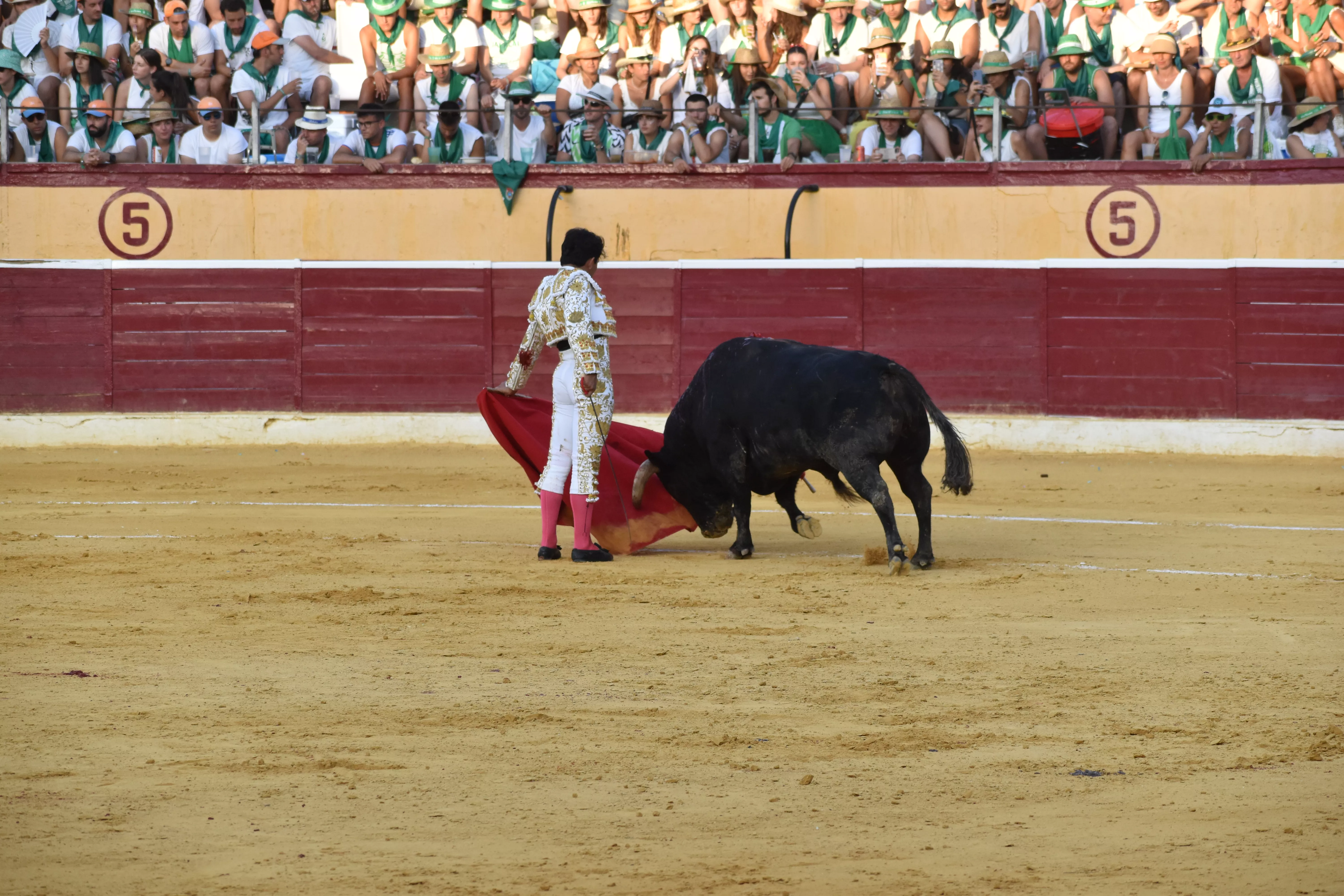 Tercera corrida de la Feria de La Albahaca 2023 de Huesca. Foto: Carlos Jalle