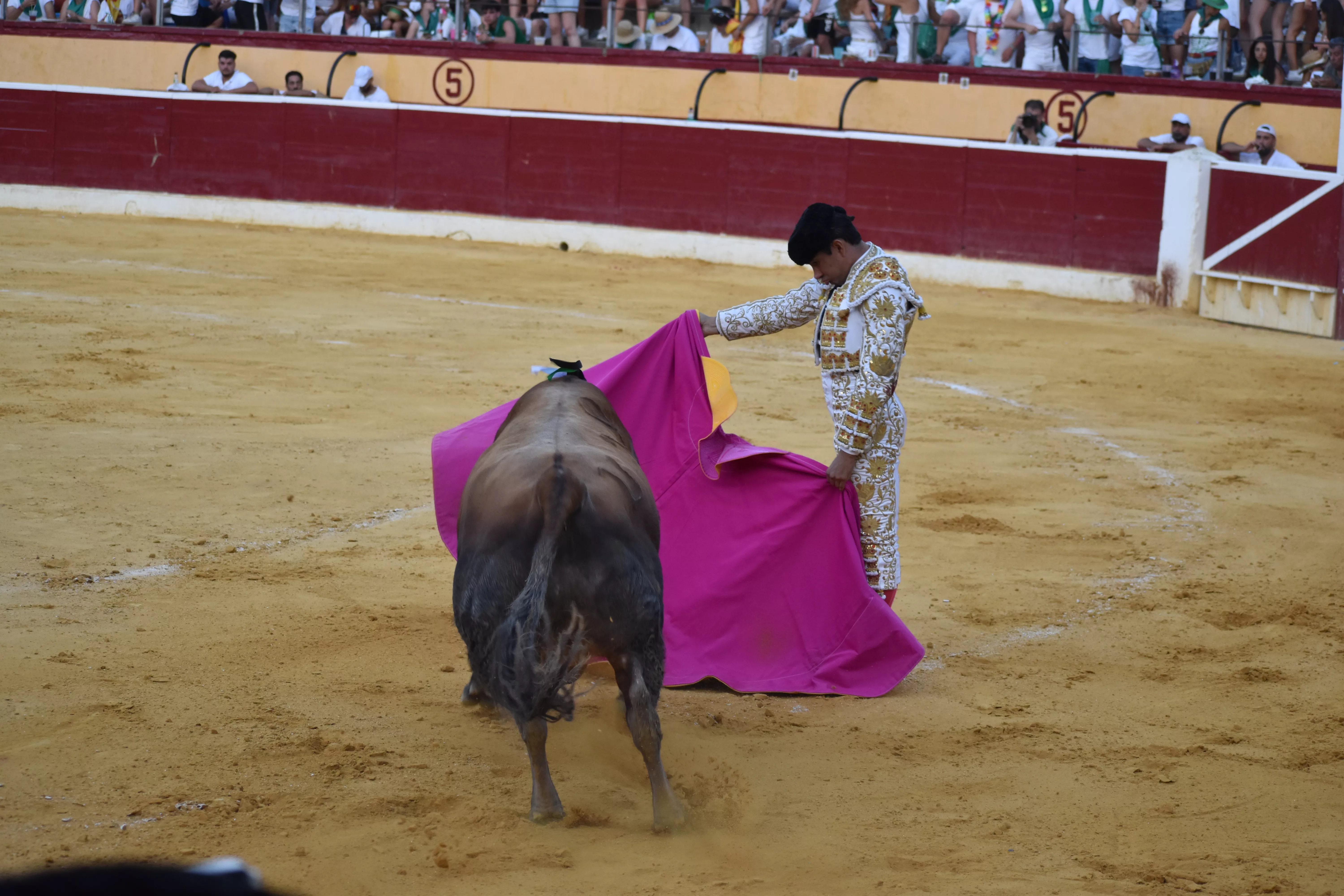 Tercera corrida de la Feria de La Albahaca 2023 de Huesca. Foto: Carlos Jalle