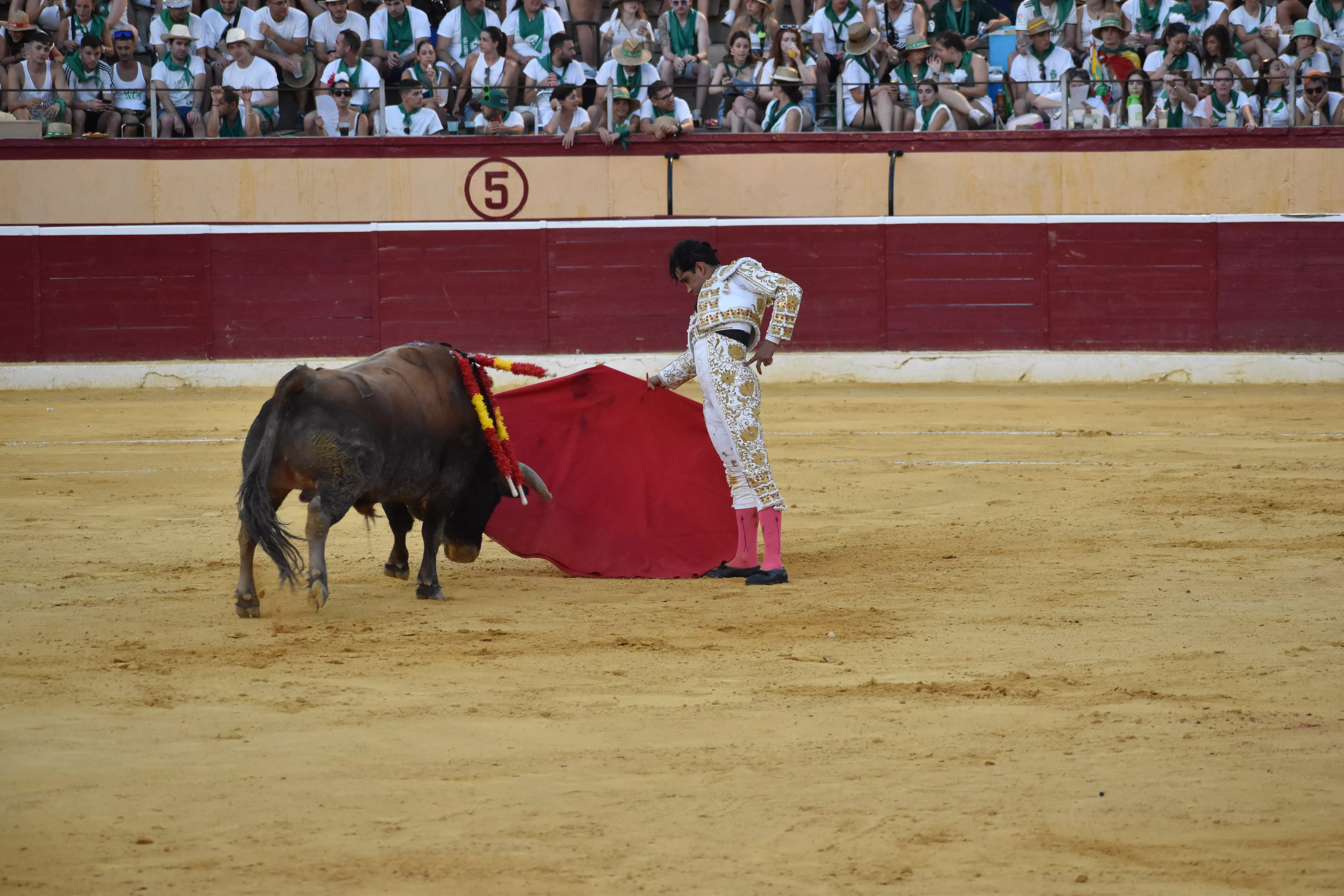 Tercera corrida de la Feria de La Albahaca 2023 de Huesca. Foto: Carlos Jalle