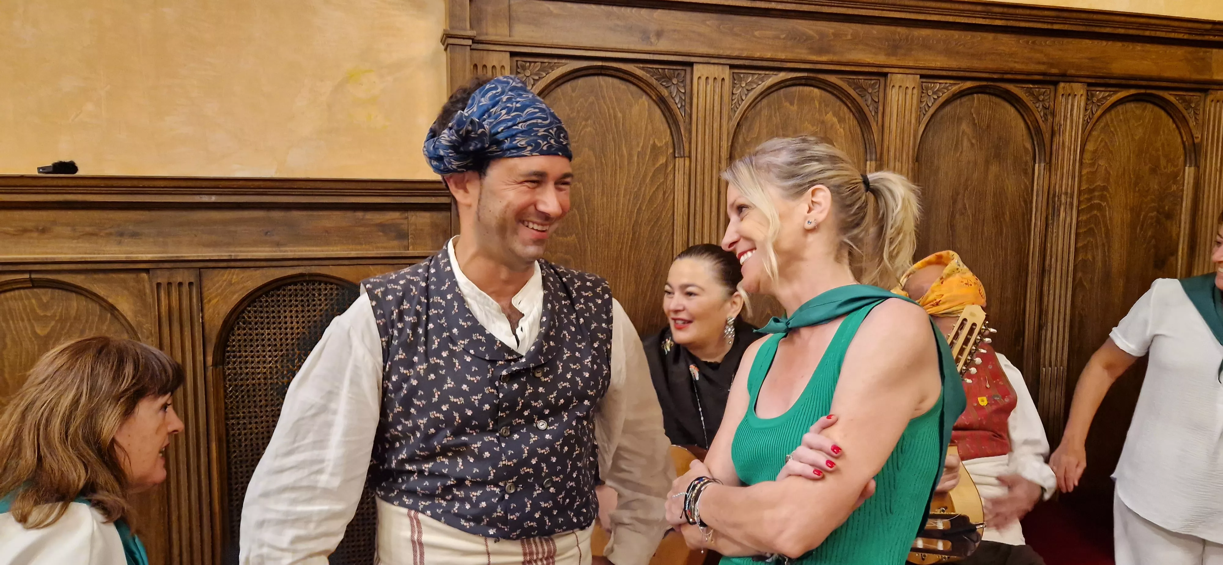 Homenaje a los oscenses que viven en el exterior. Foto Myriam Martínez