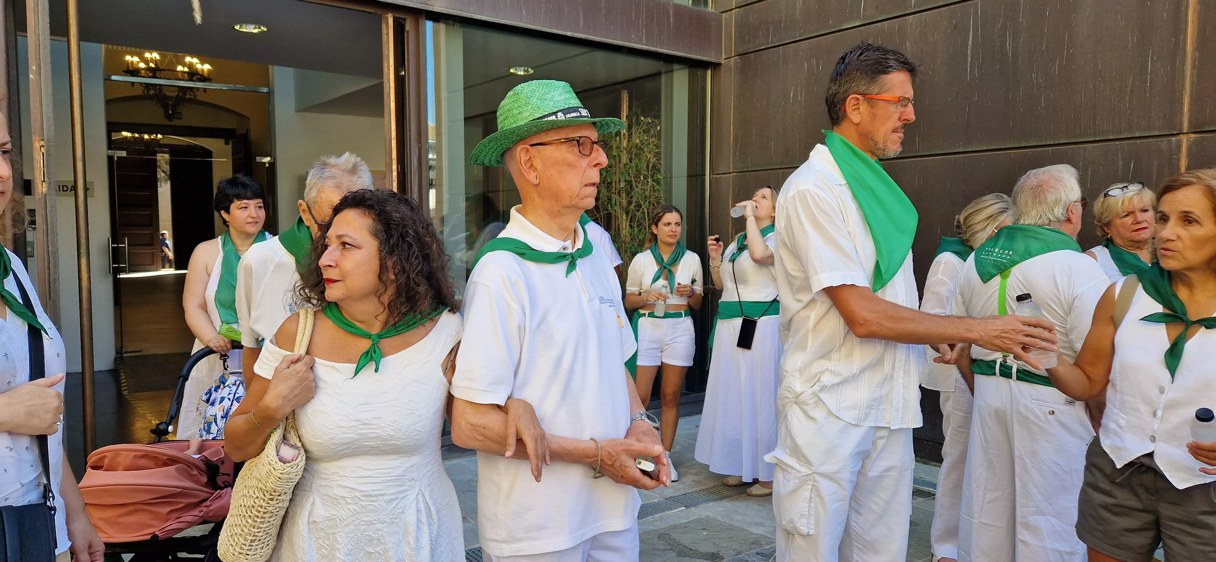 Homenaje a los oscenses que viven en el exterior. Foto Myriam Martínez