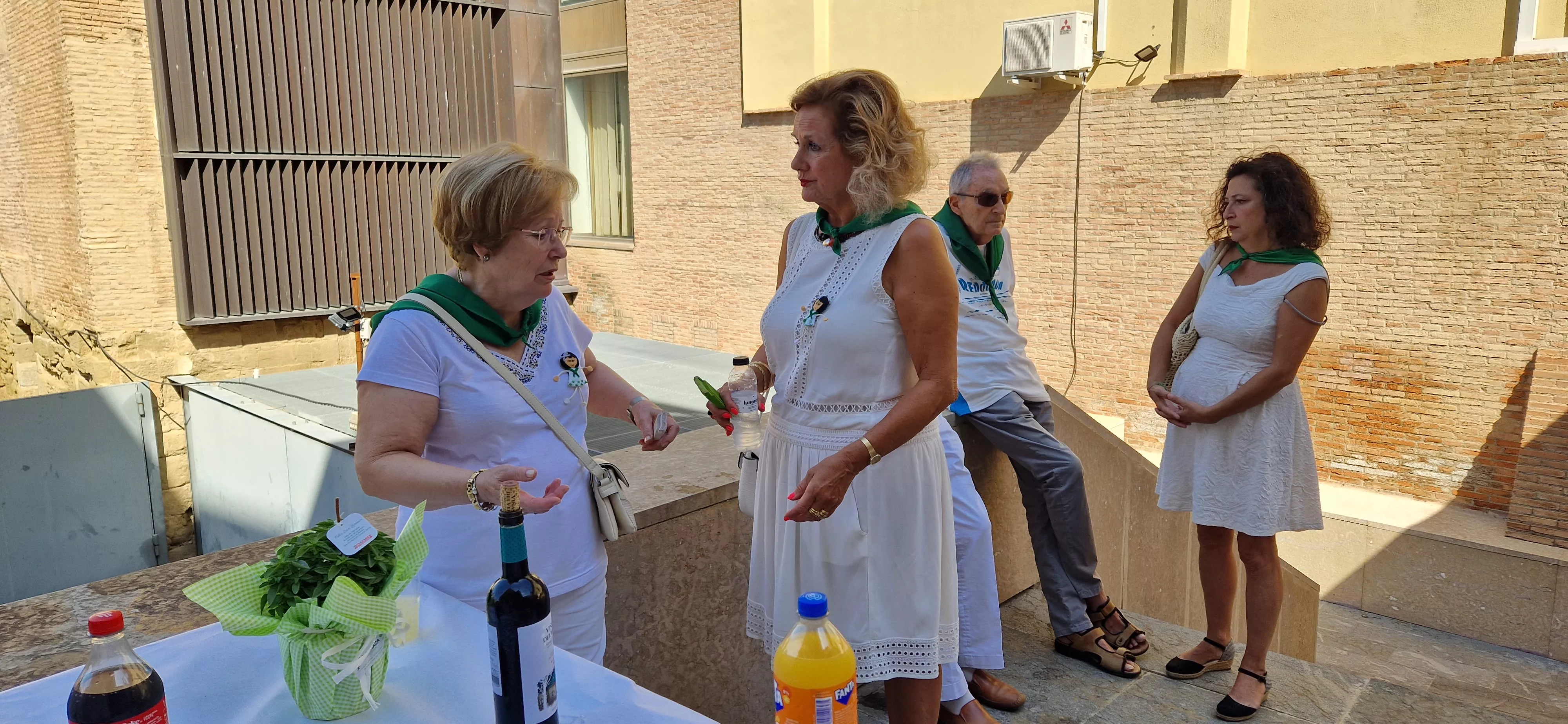 Homenaje a los oscenses que viven en el exterior. Foto Myriam Martínez