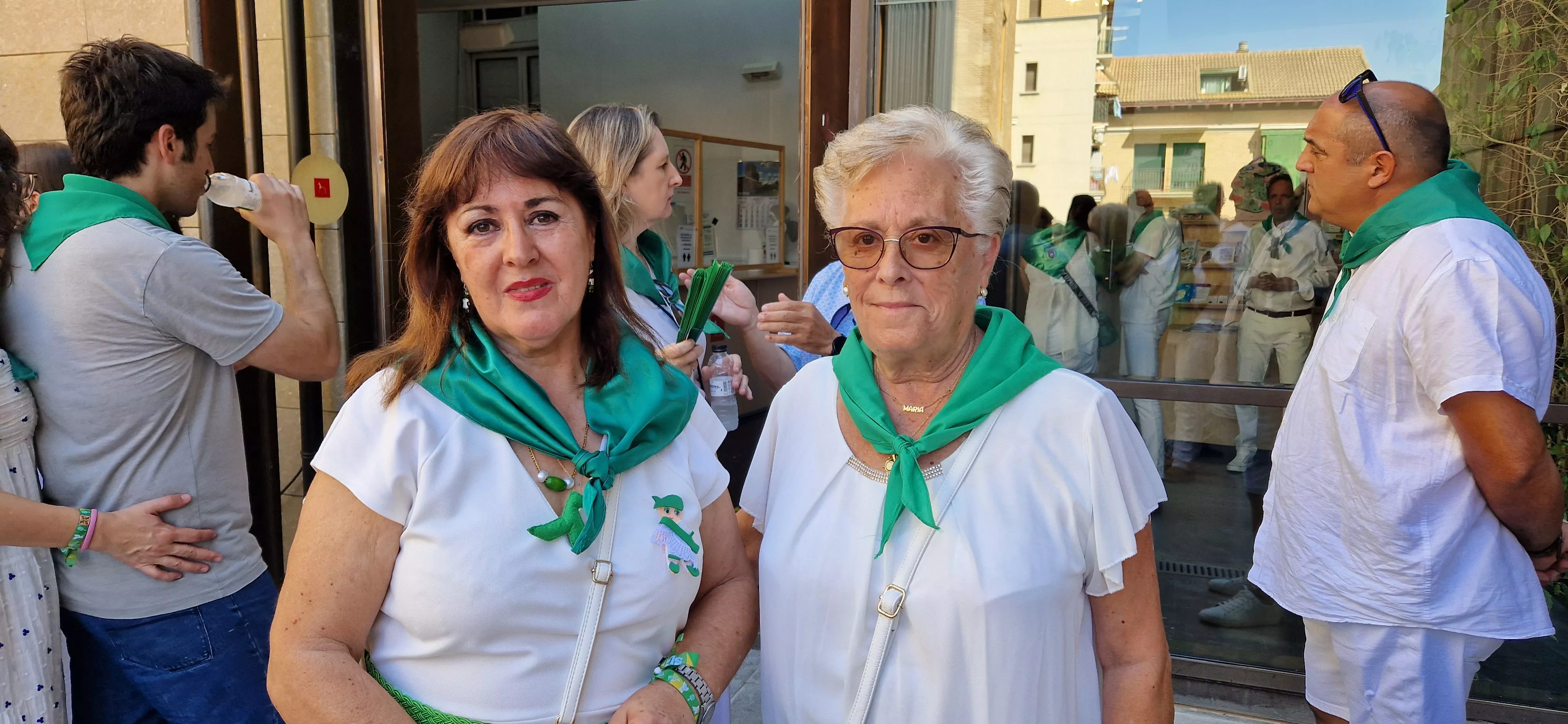 Homenaje a los oscenses que viven en el exterior. Foto Myriam Martínez