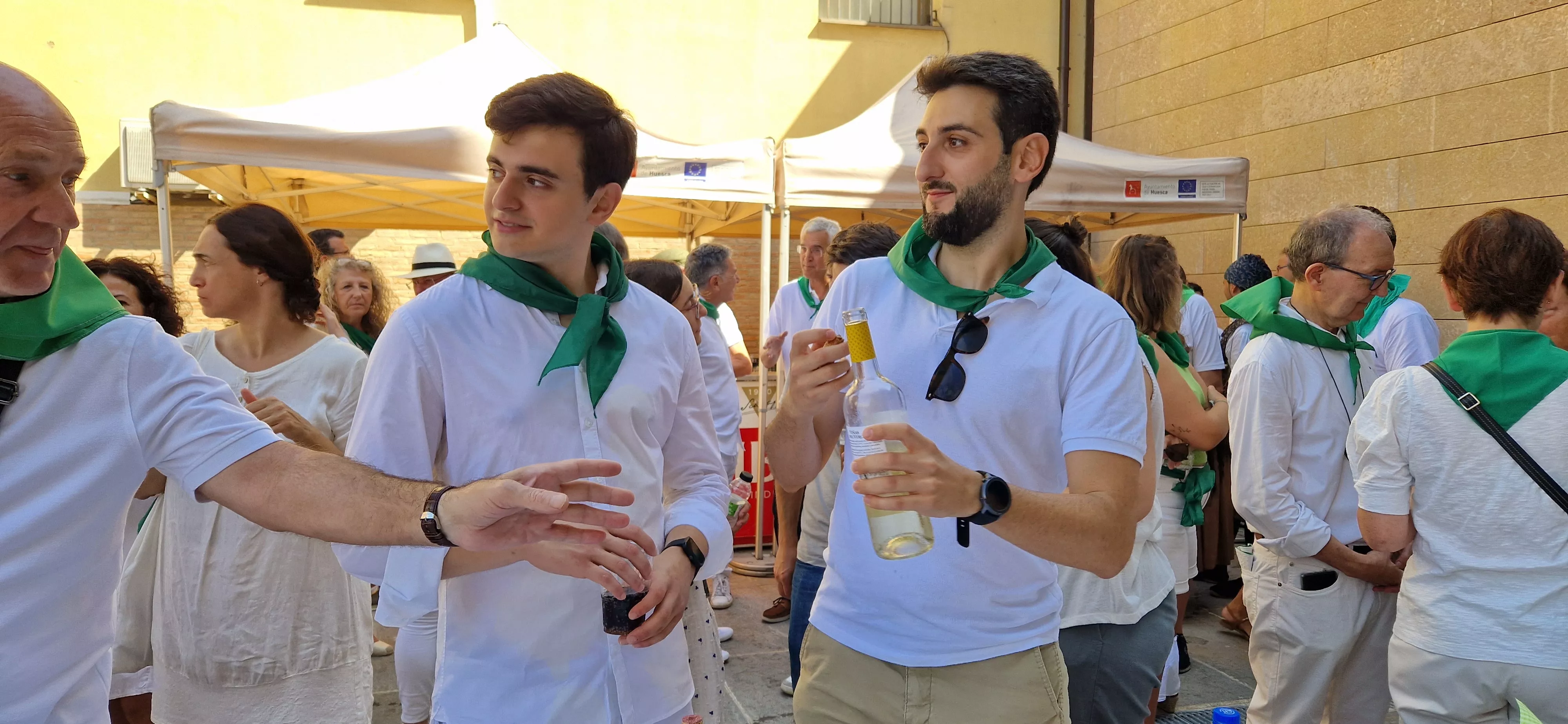 Homenaje a los oscenses que viven en el exterior. Foto Myriam Martínez