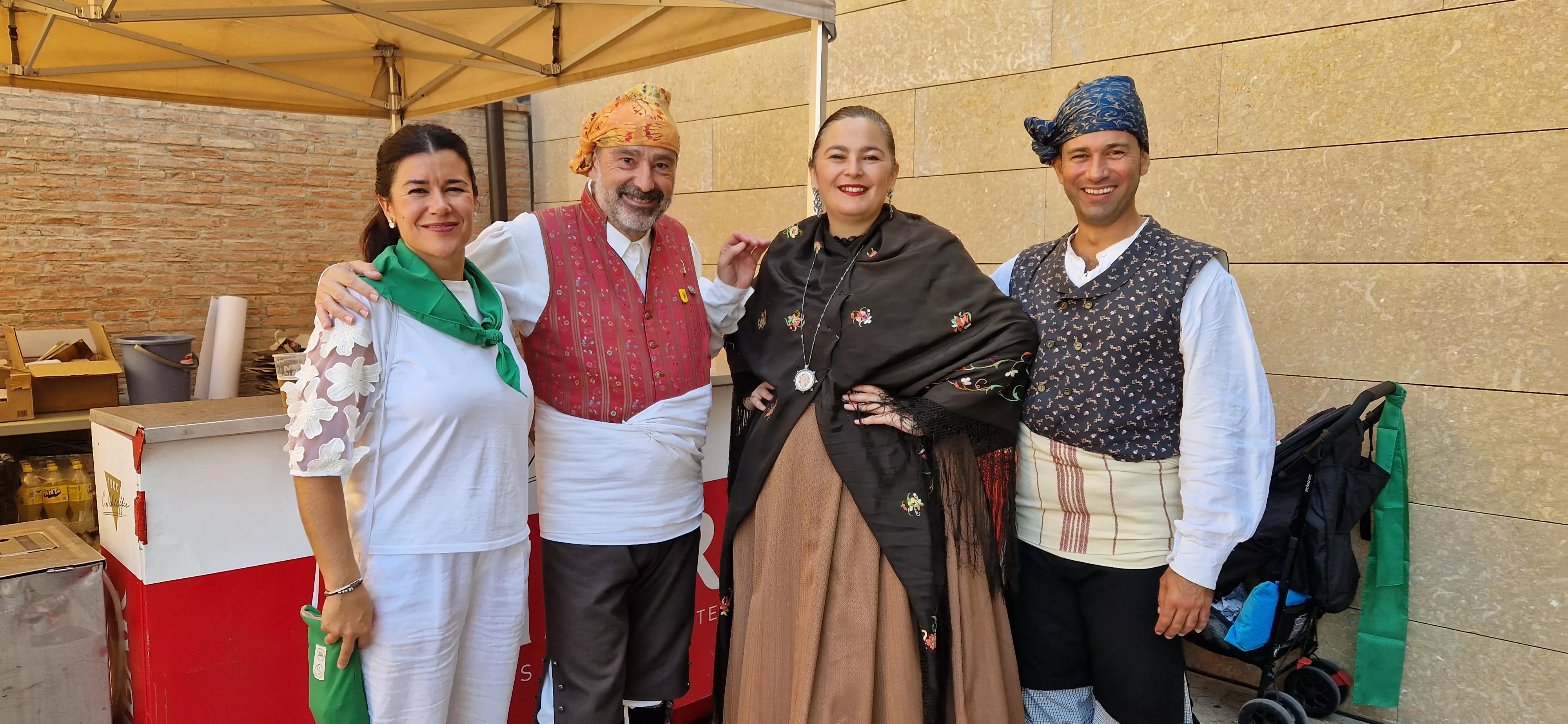 Homenaje a los oscenses que viven en el exterior. Foto Myriam Martínez