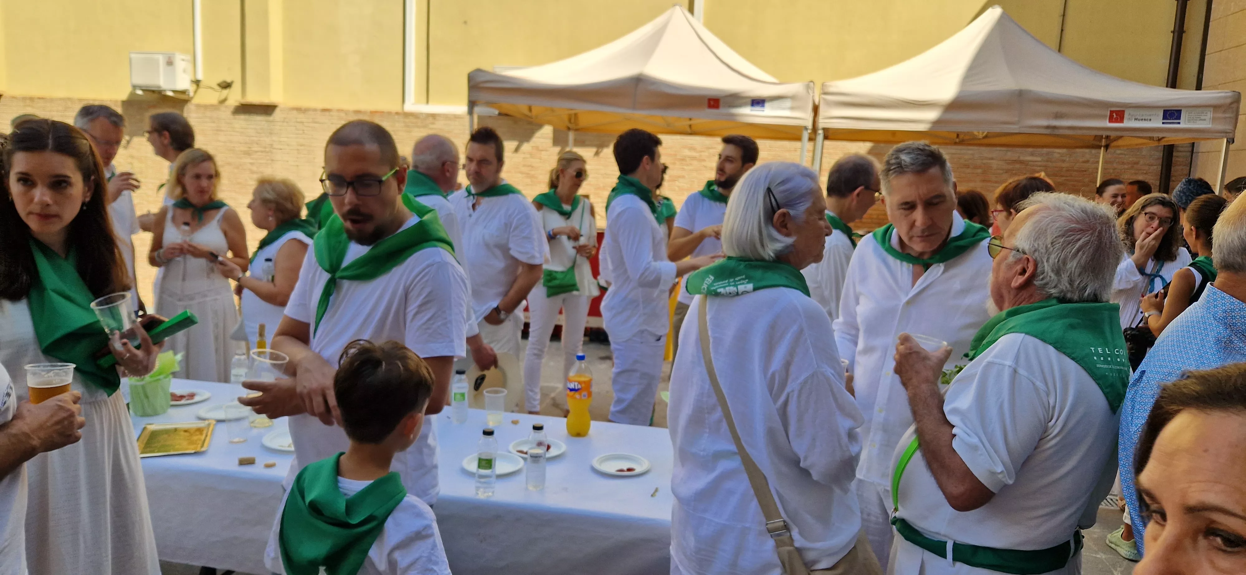 Homenaje a los oscenses que viven en el exterior. Foto Myriam Martínez