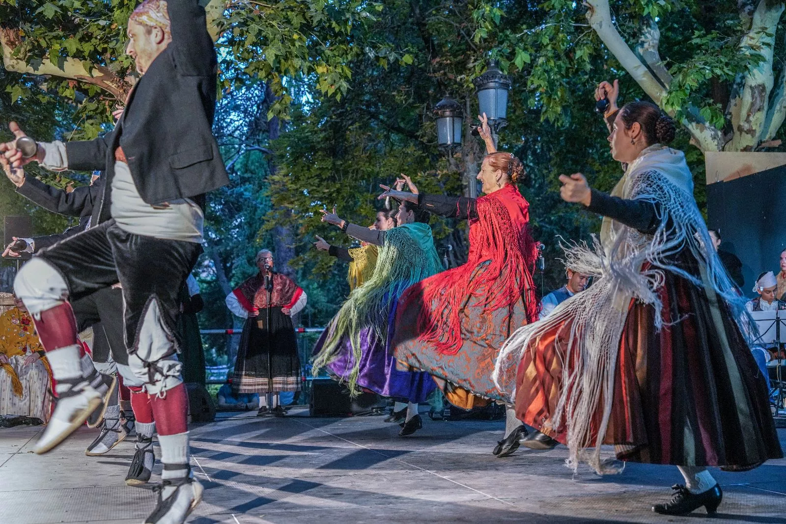 Actuación de la Agrupación Folklórica Santa Cecilia. Foto José Antonio Terrón