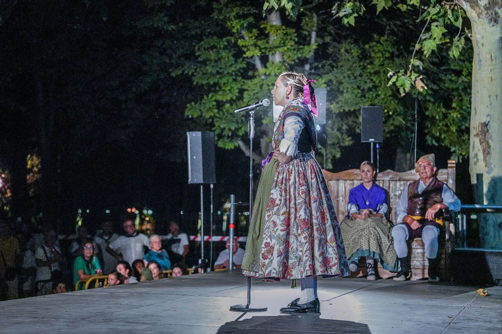 Actuación de la Agrupación Folklórica Santa Cecilia. Foto José Antonio Terrón