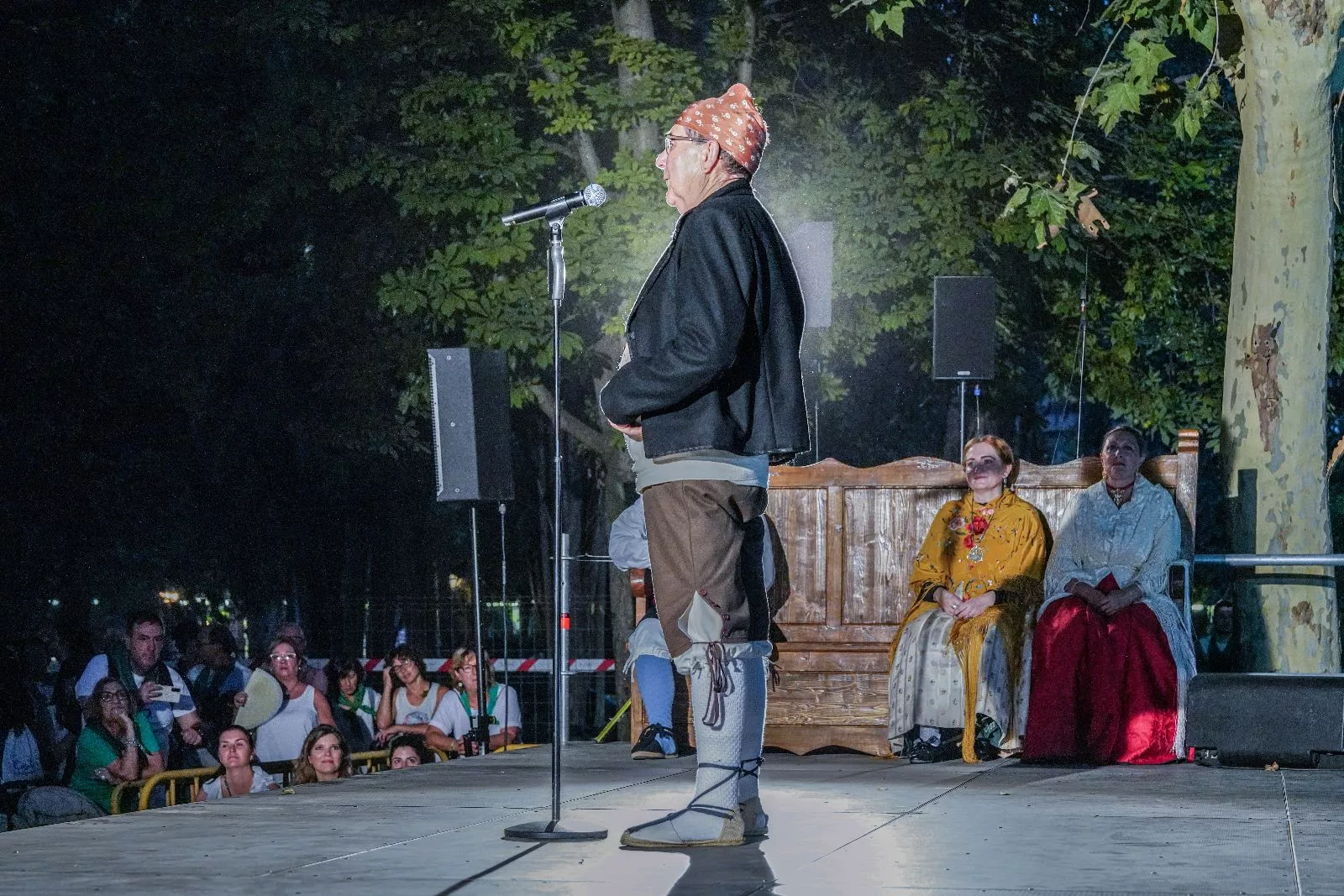 Actuación de la Agrupación Folklórica Santa Cecilia. Foto José Antonio Terrón
