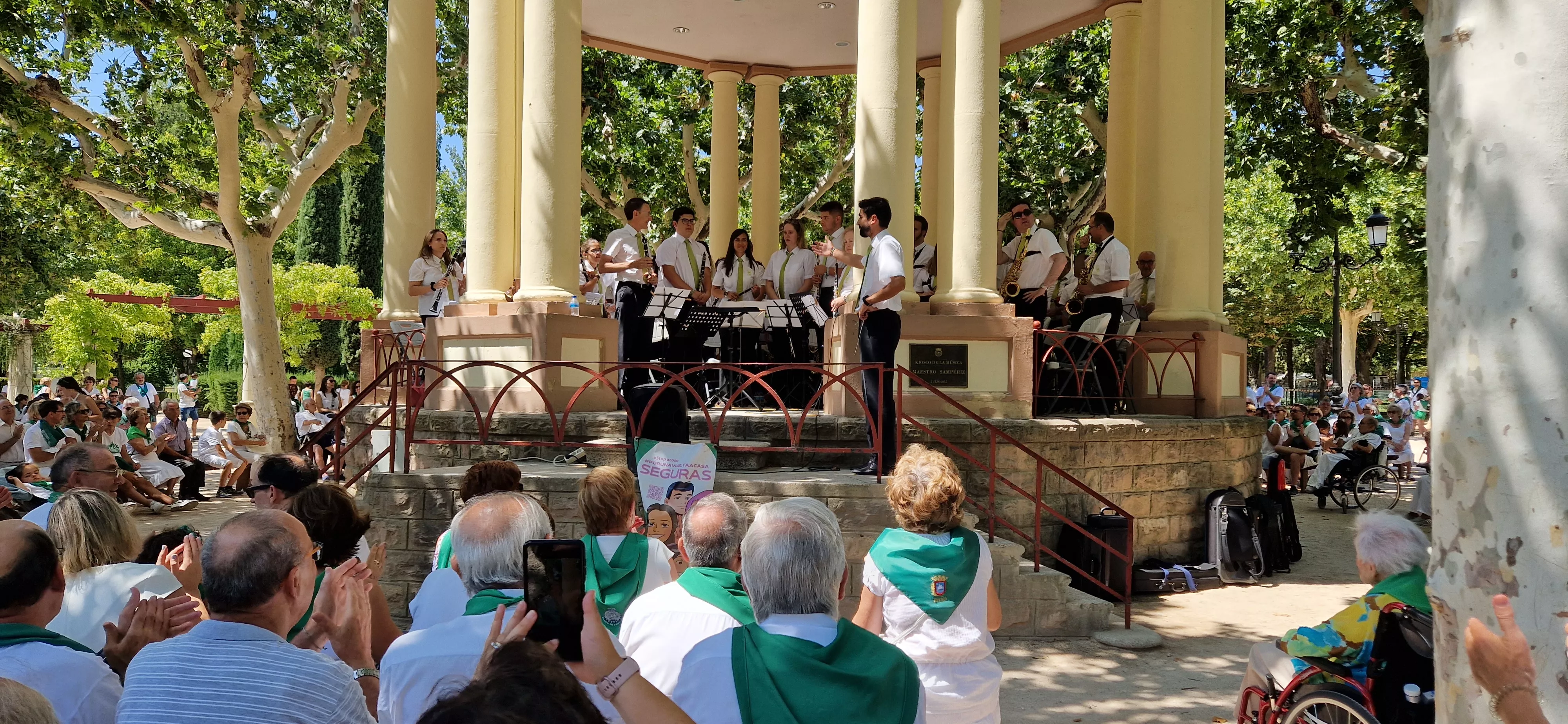 Actuación de la Banda de Música de Huesca el 13 de agosto. Foto Myriam Martínez