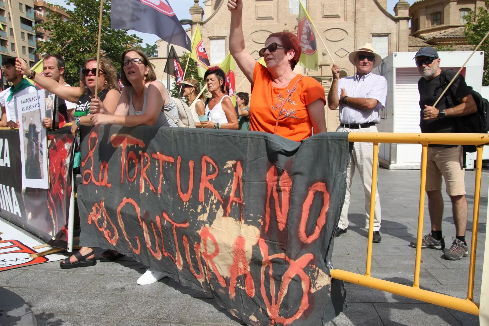 Manifestación antitaurina el día 12. Foto Carlos Neofato  