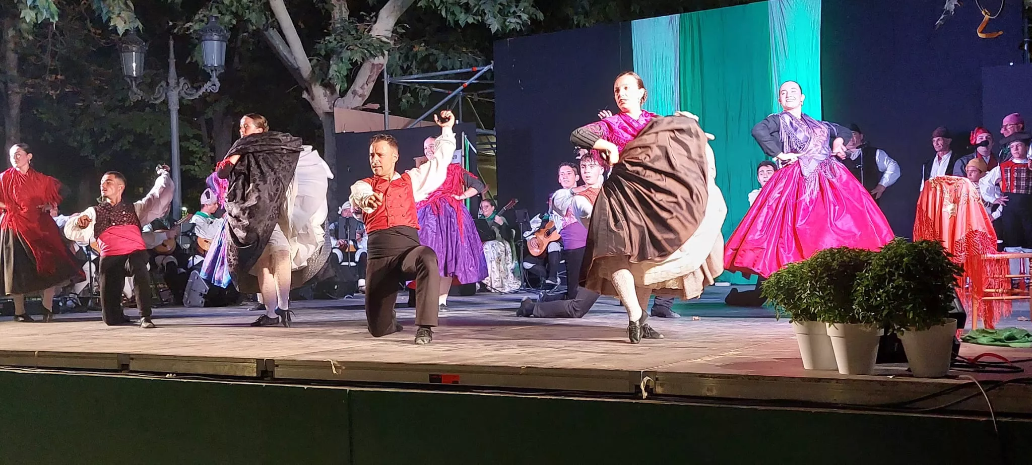 Elenco Aragonés en el Parque Miguel Servet