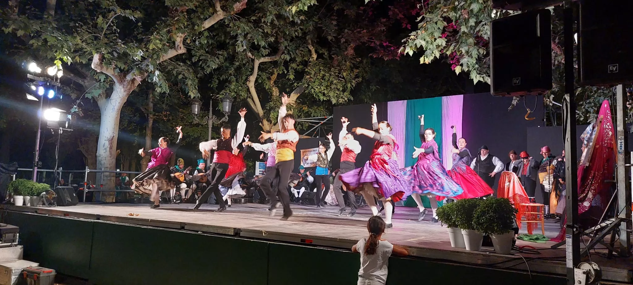 Elenco Aragonés en el Parque Miguel Servet