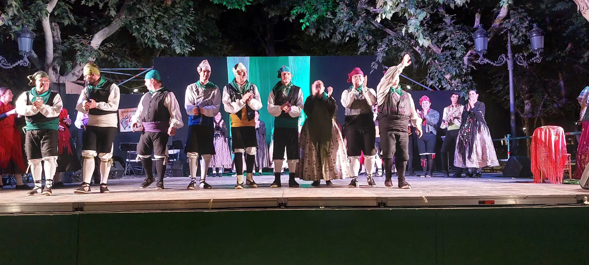 Elenco Aragonés en el Parque Miguel Servet