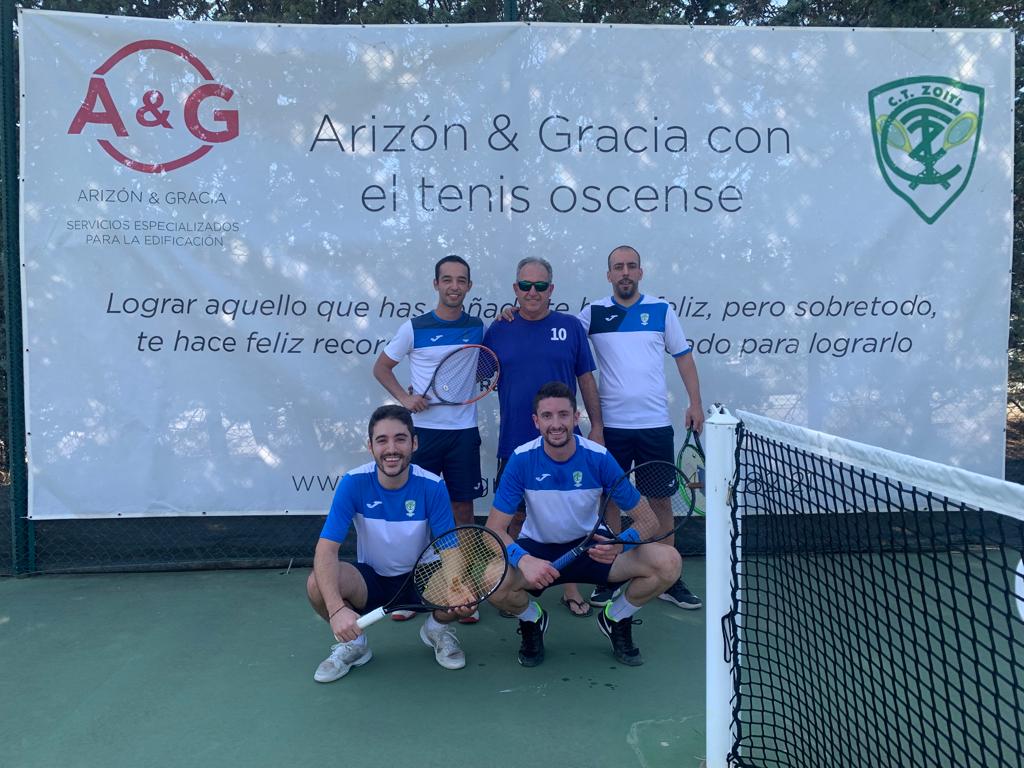 Equipo del Club Tenis Zoiti.