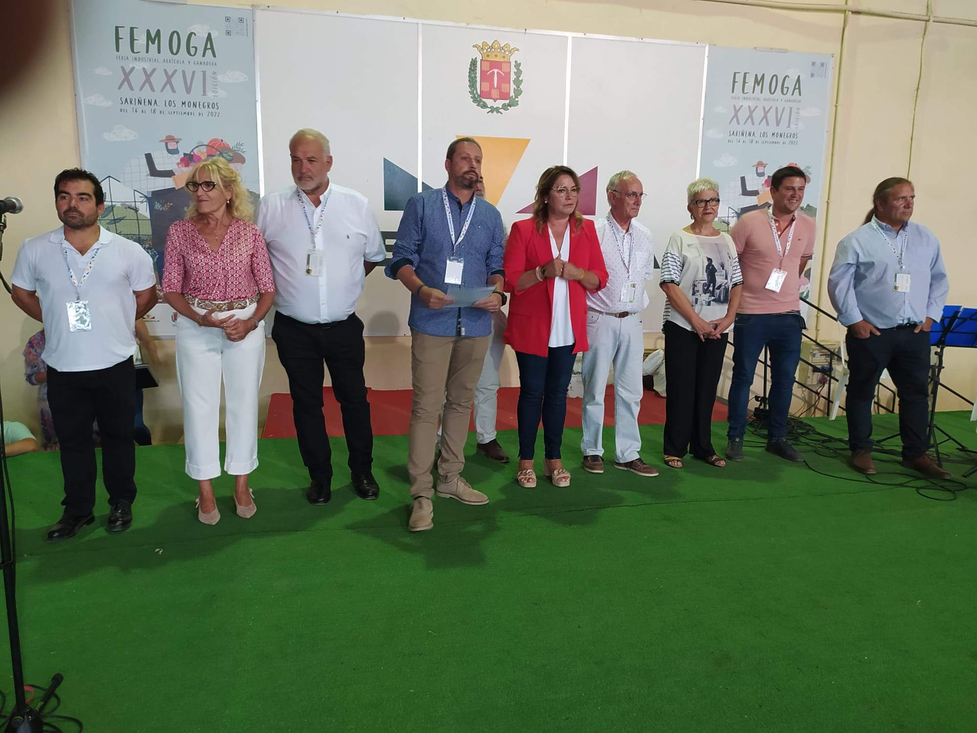 Clausura con las autoridades
