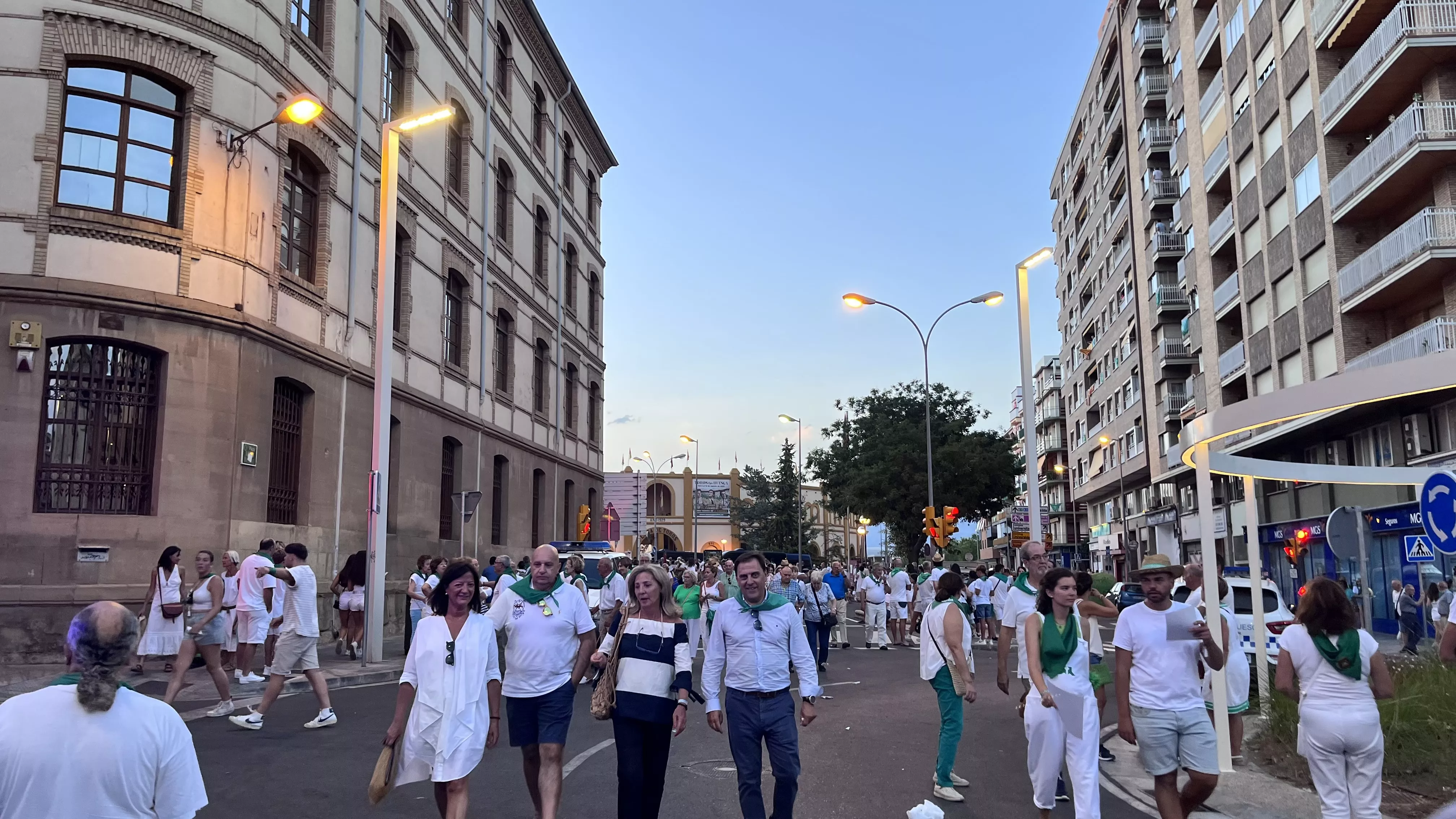 Salida de la plaza de toros en las fiestas de San Lorenzo. Foto: Mercedes Manterola