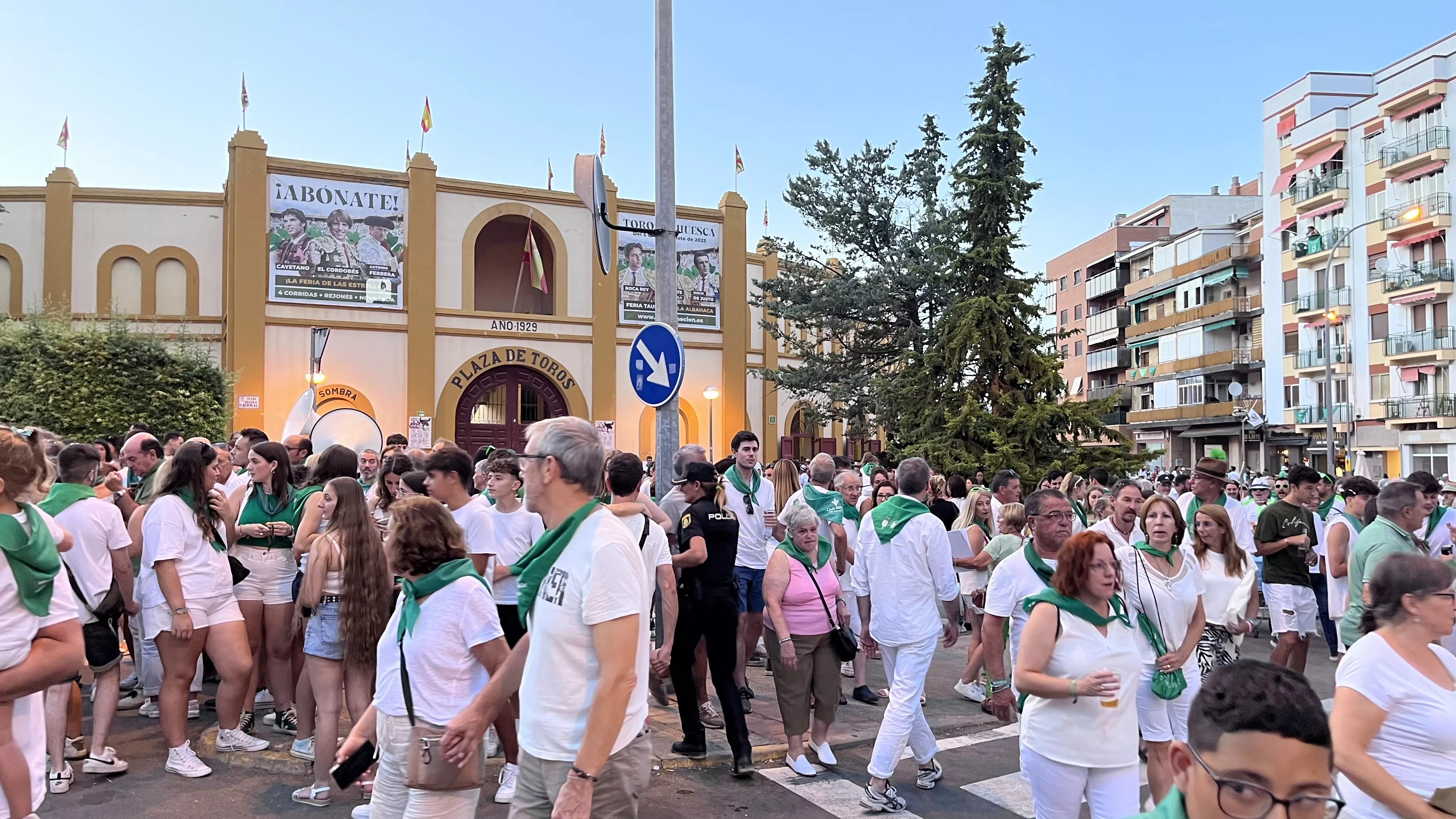Salida de la plaza de toros en las fiestas de San Lorenzo. Foto: Mercedes Manterola