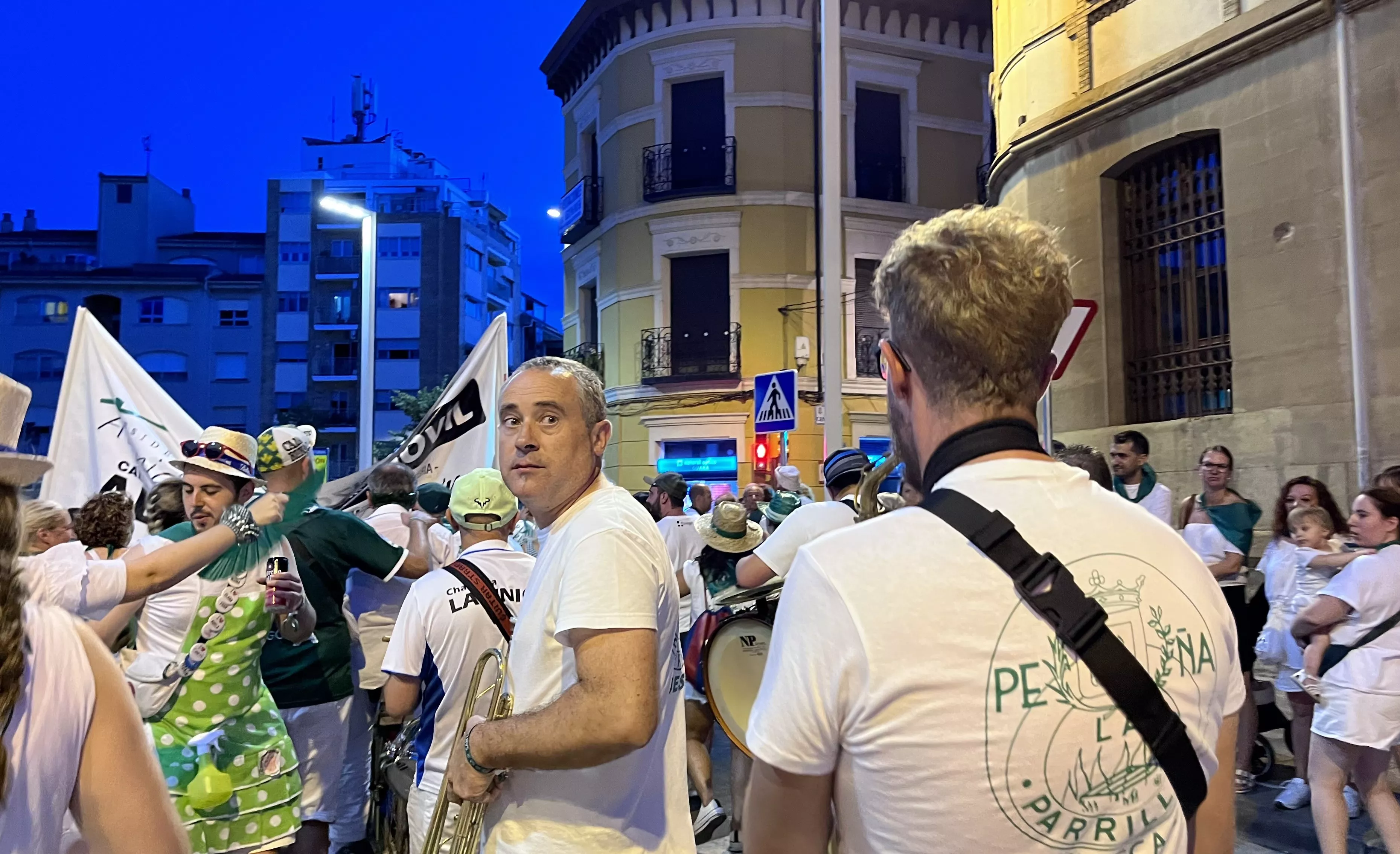 Salida de la plaza de toros en las fiestas de San Lorenzo. Foto: Mercedes Manterola