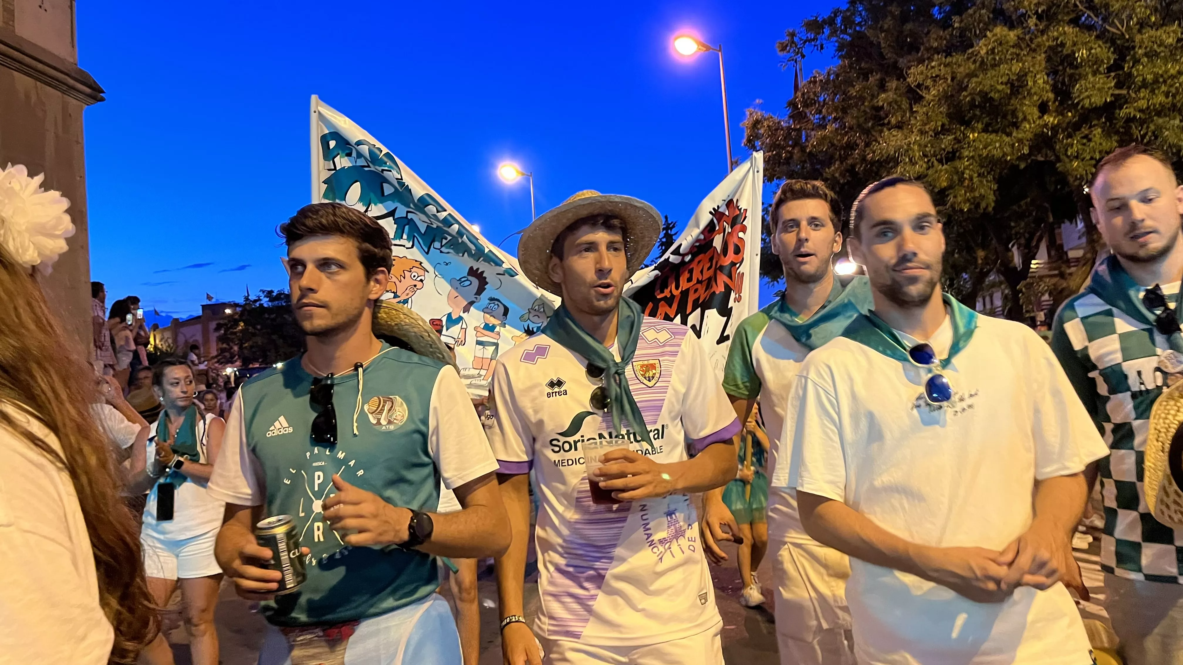 Salida de la plaza de toros en las fiestas de San Lorenzo. Foto: Mercedes Manterola