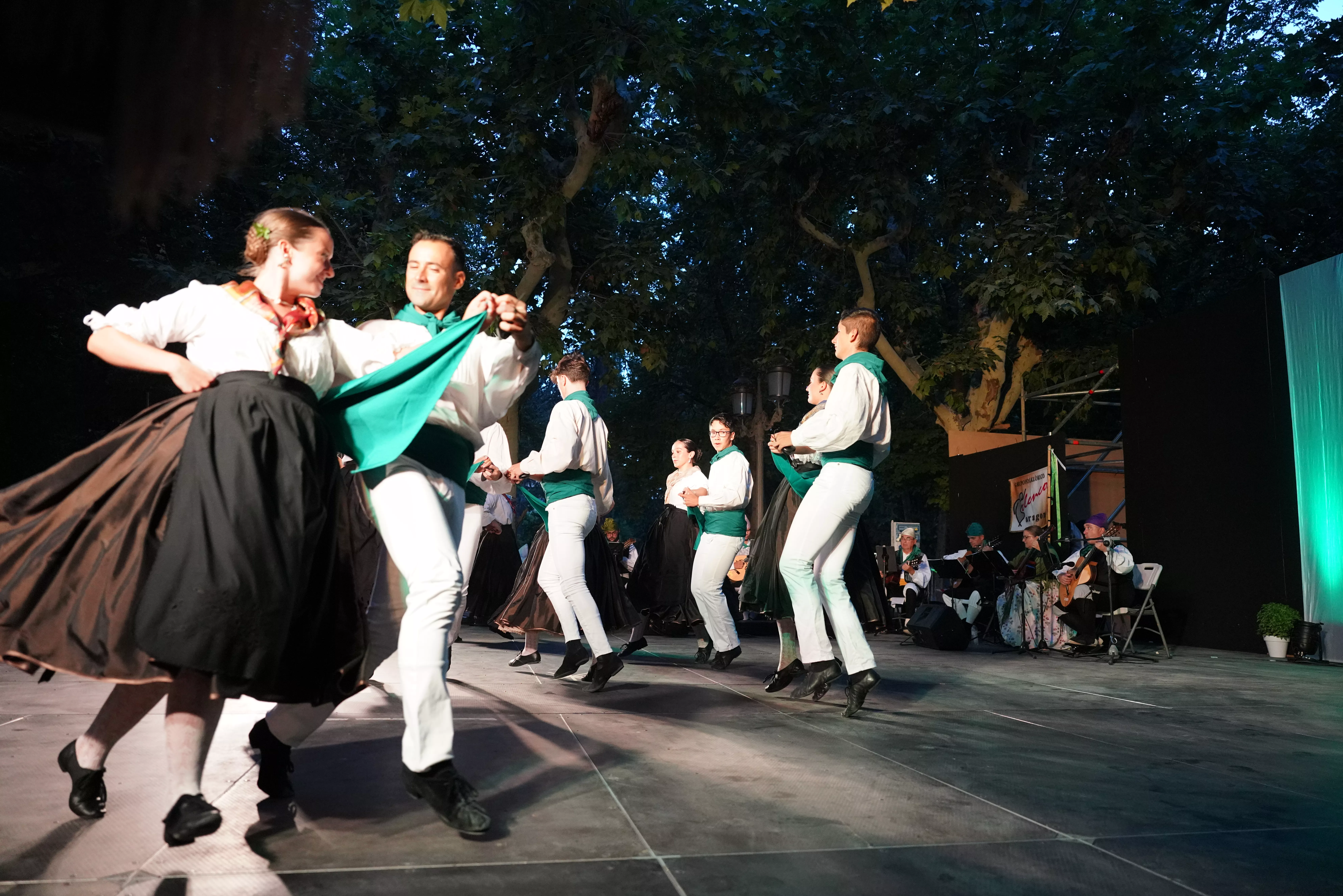 Elenco Aragonés en el Parque Miguel Servet. Foto José Antonio Terrón