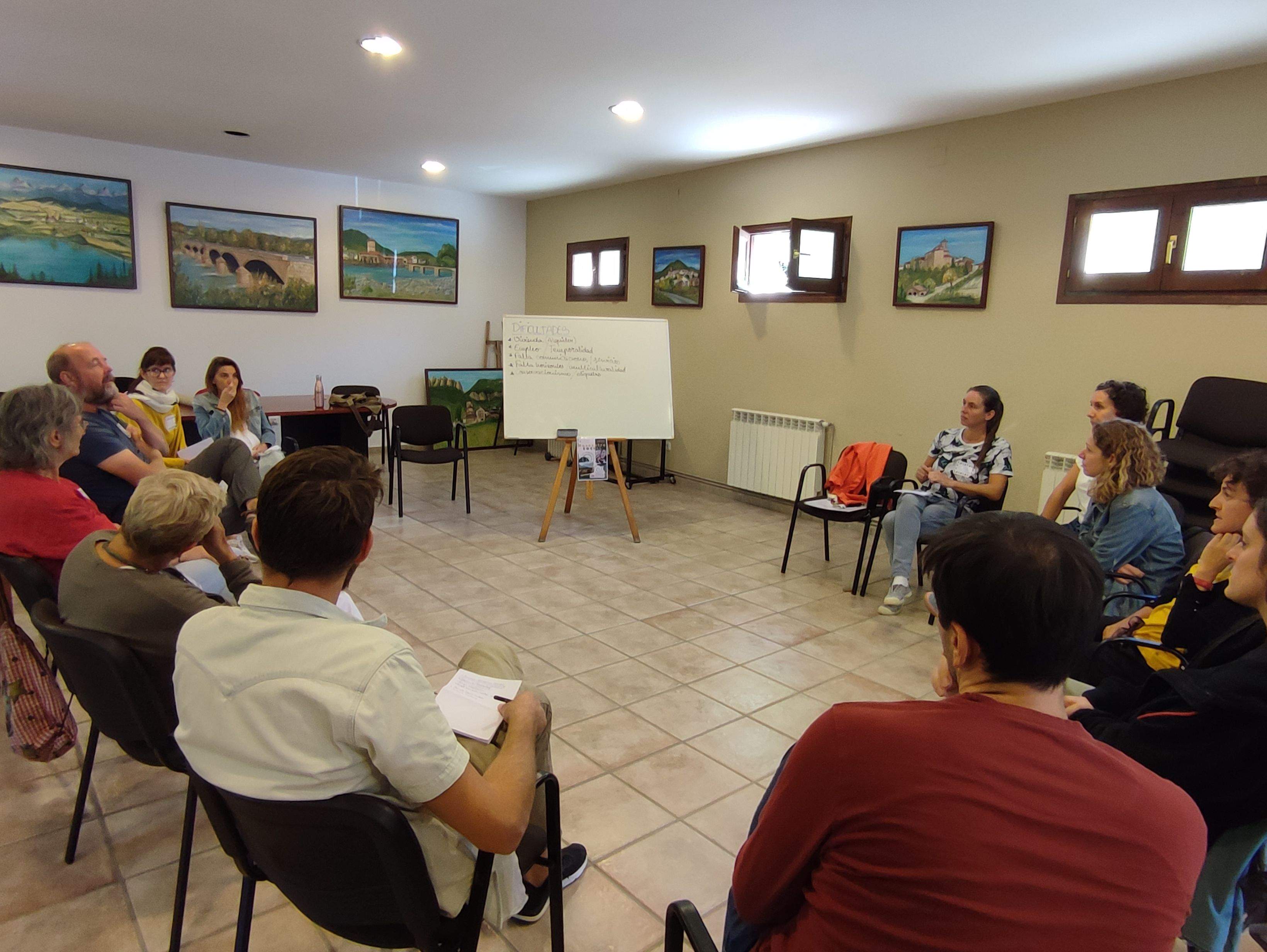 Encuentro social celebrado en la sede la Comarca de la Jacetania.